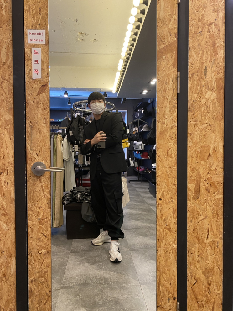 KREAM 프로필 이미지