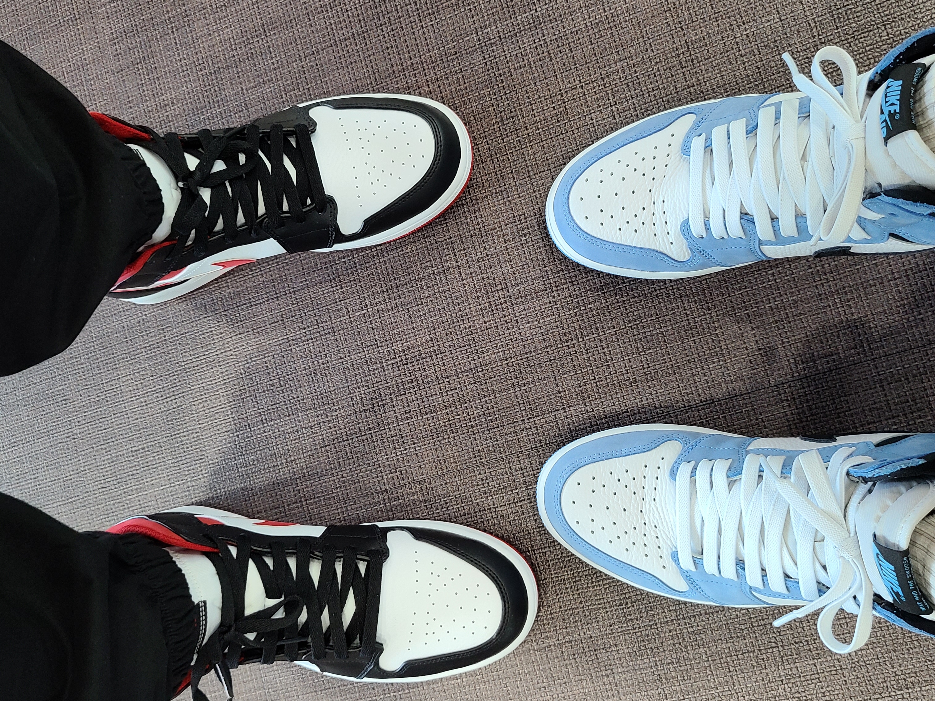Jordan 1 Mid Gym Red Black White, Jordan 1 Retro High OG University Blue 착용 스타일