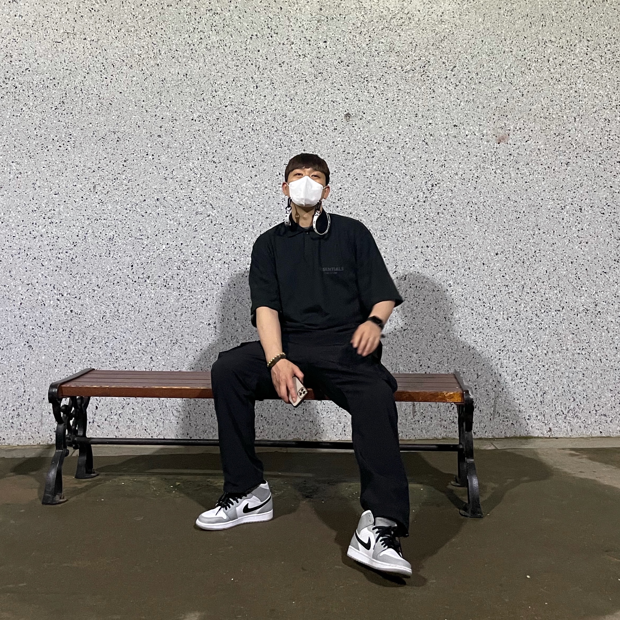 Essentials Short Sleeve Boxy Polo Dark Slate/Stretch Limo/Black - 20SS, Jordan 1 Mid Light Smoke Grey 착용 스타일