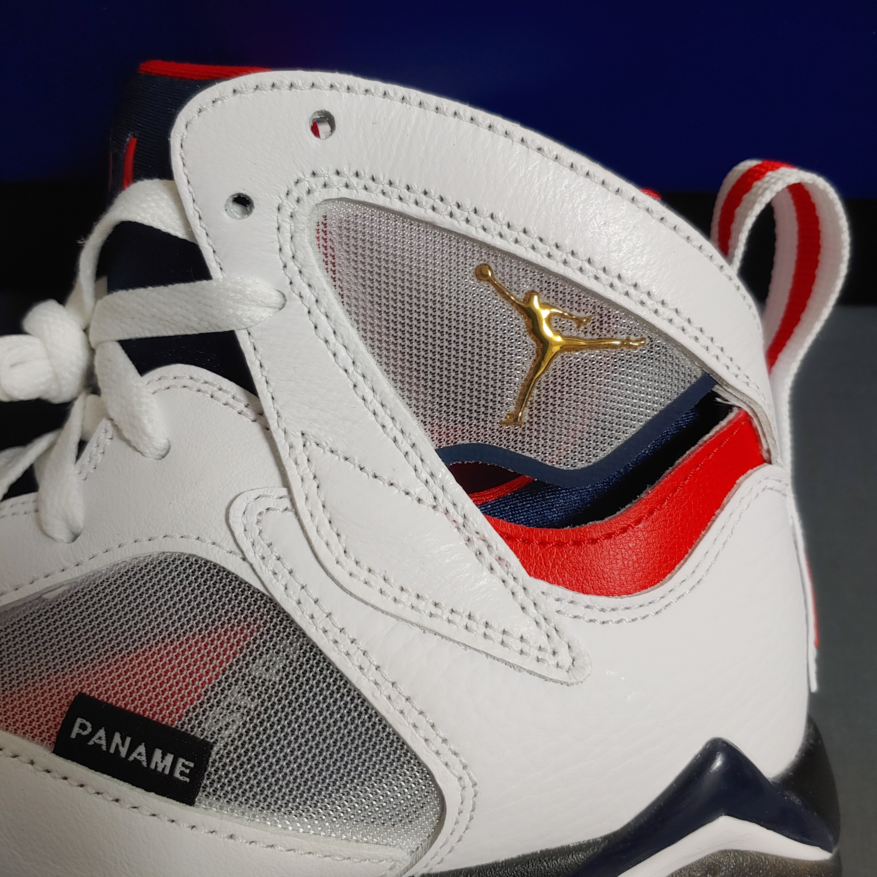Jordan 7 x Paris Saint-Germain Retro 착용 스타일 - 3
