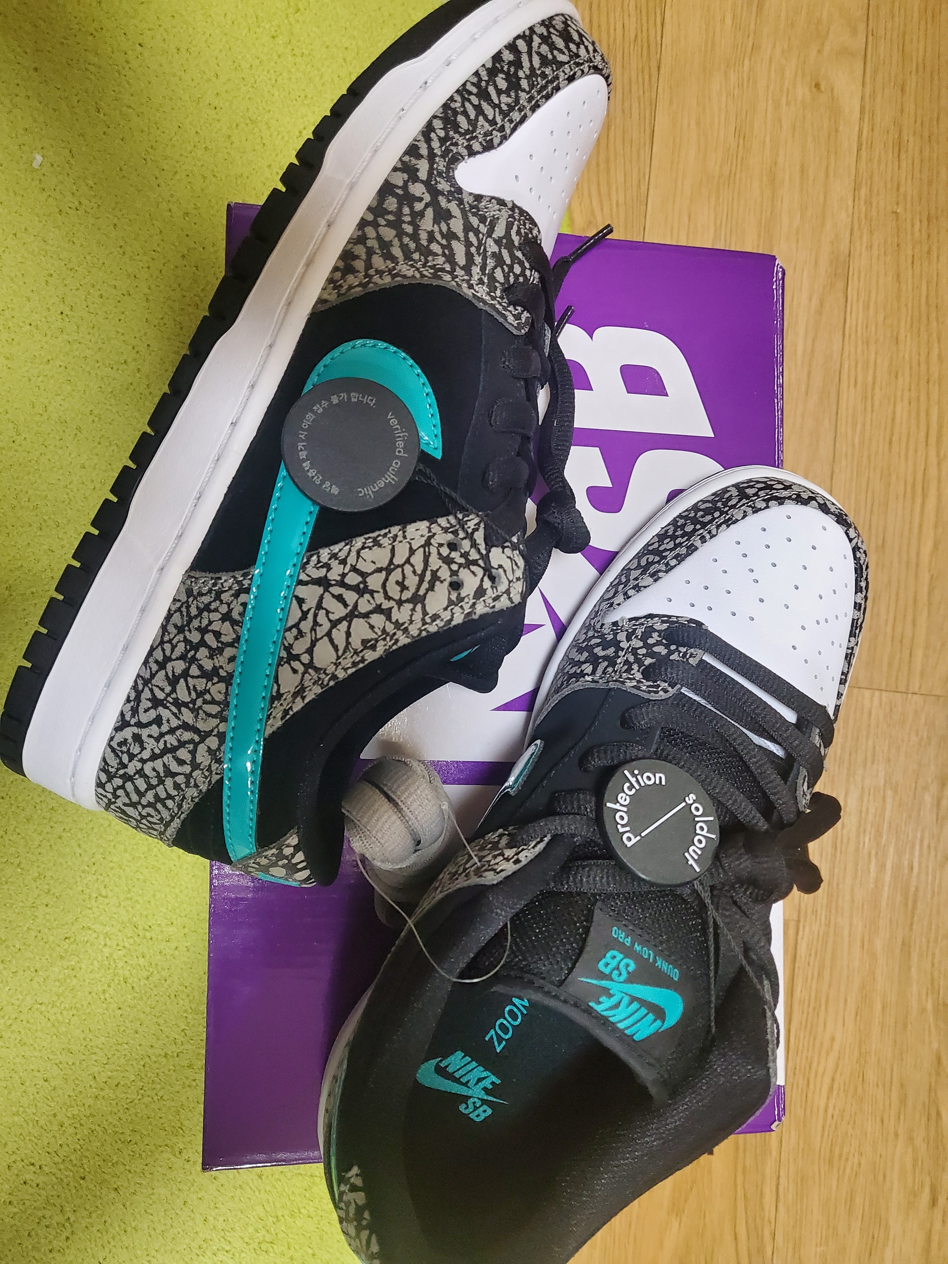 Nike SB Dunk Low Pro Clear Jade 착용 스타일