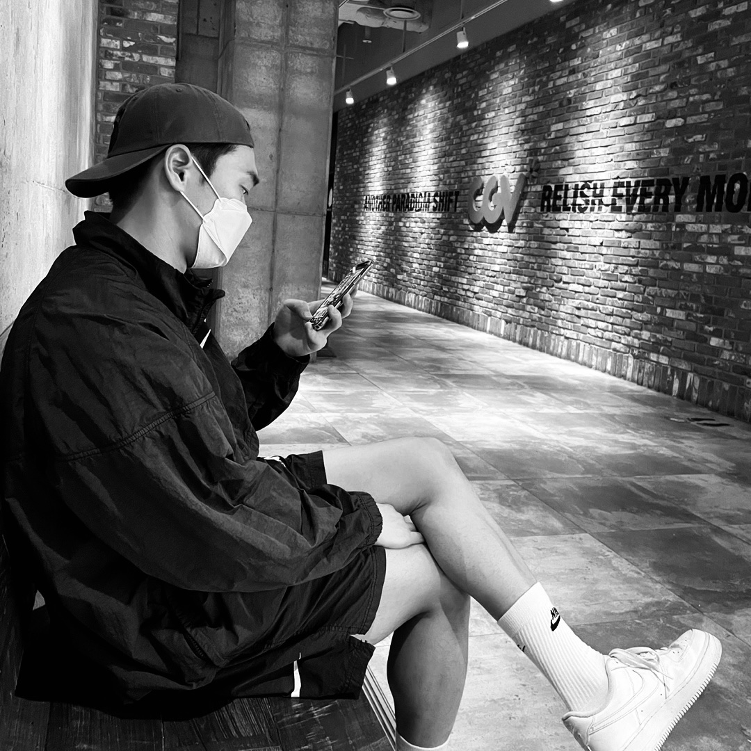 Nike Air Force 1 '07 Low White, Nike x Stussy Water Shorts Off Noir 착용 스타일