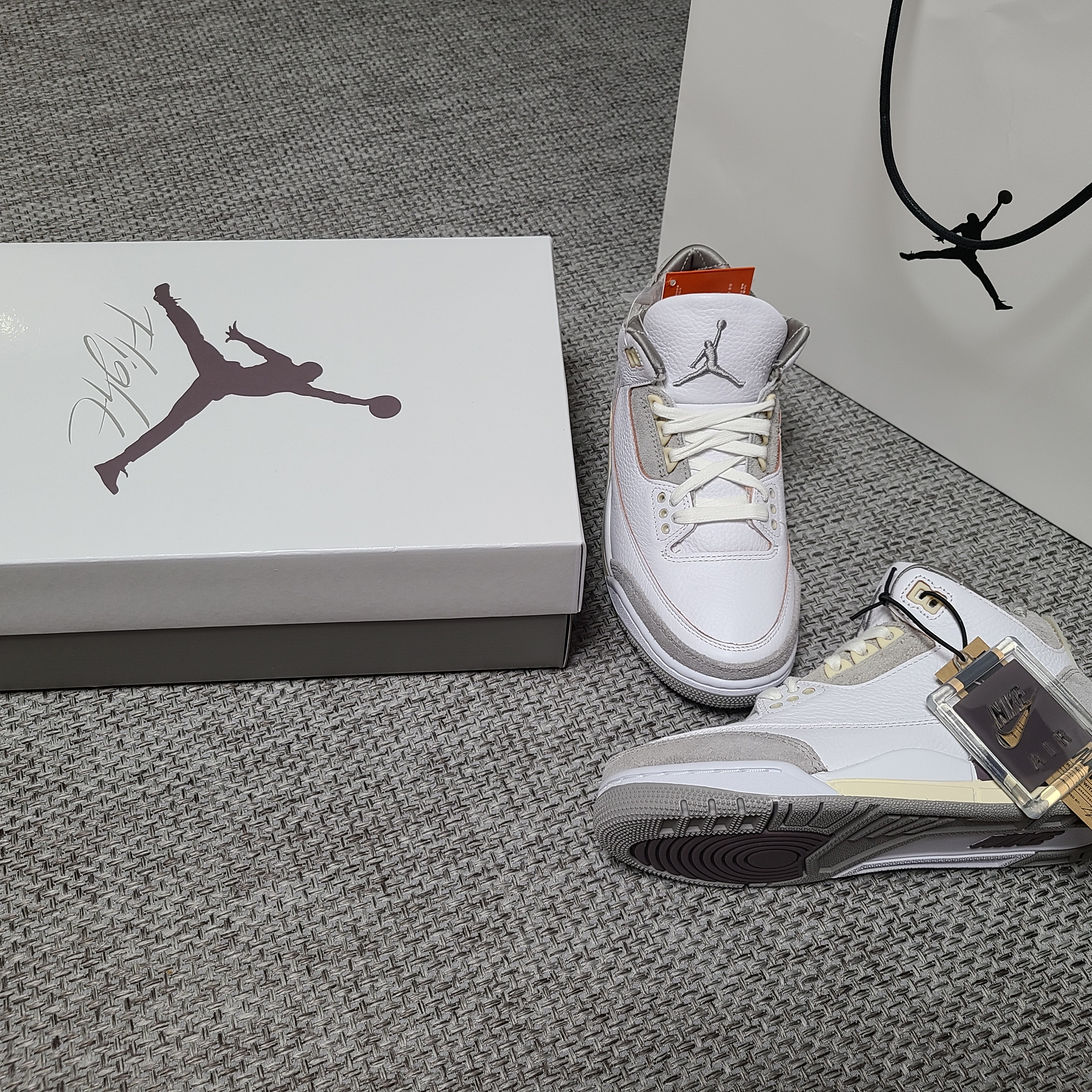(W) Jordan 3 x A Ma Maniere Retro SP 착용 스타일 - 1