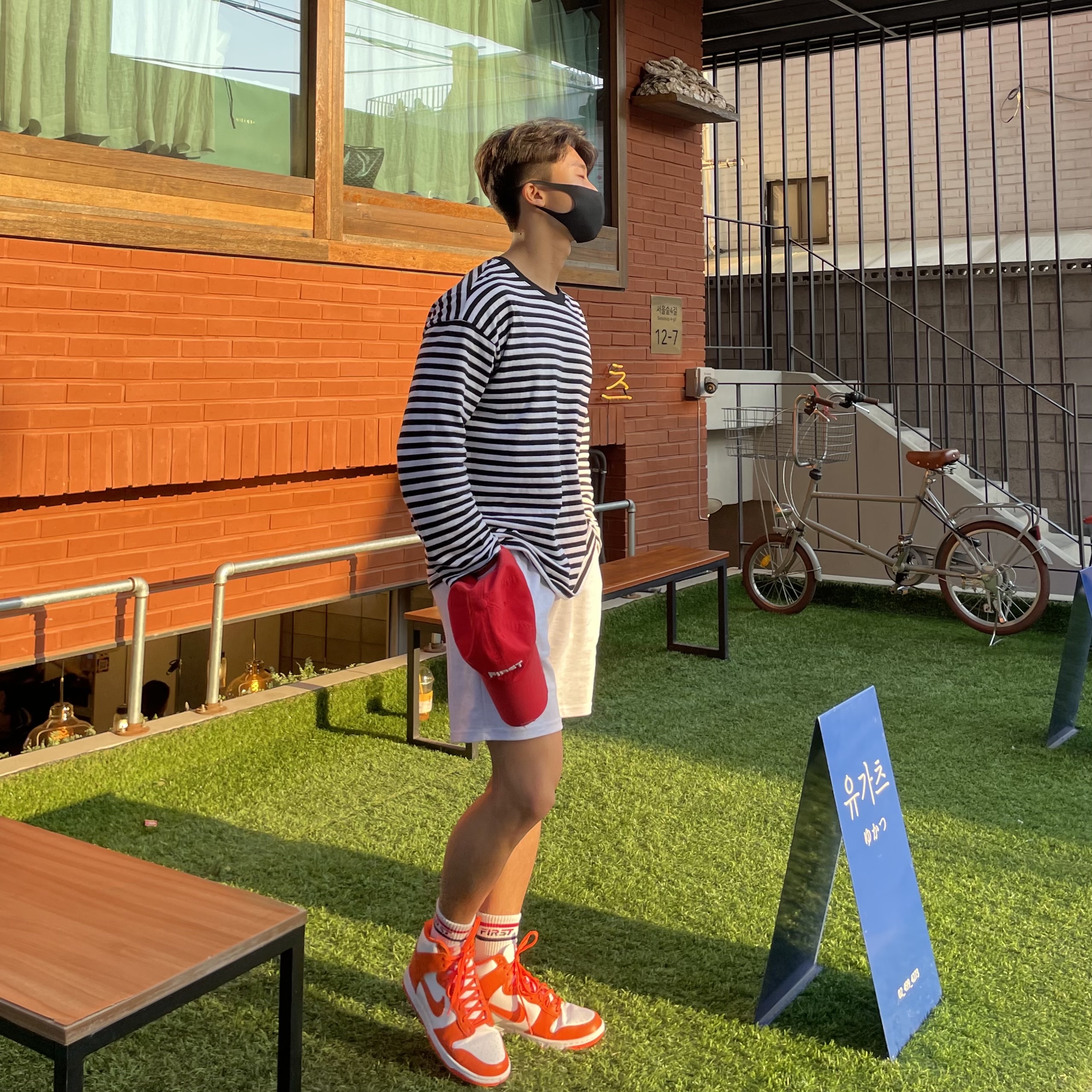 Nike Dunk High Retro Orange Blaze 착용 스타일