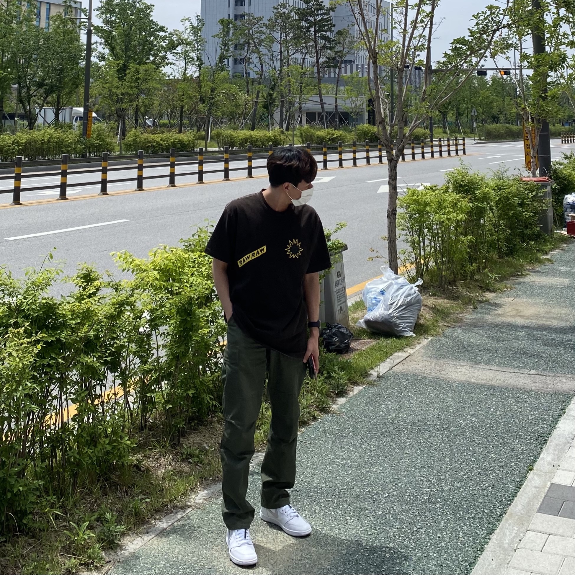 Jordan 1 High 85 Neutral Grey 착용 스타일