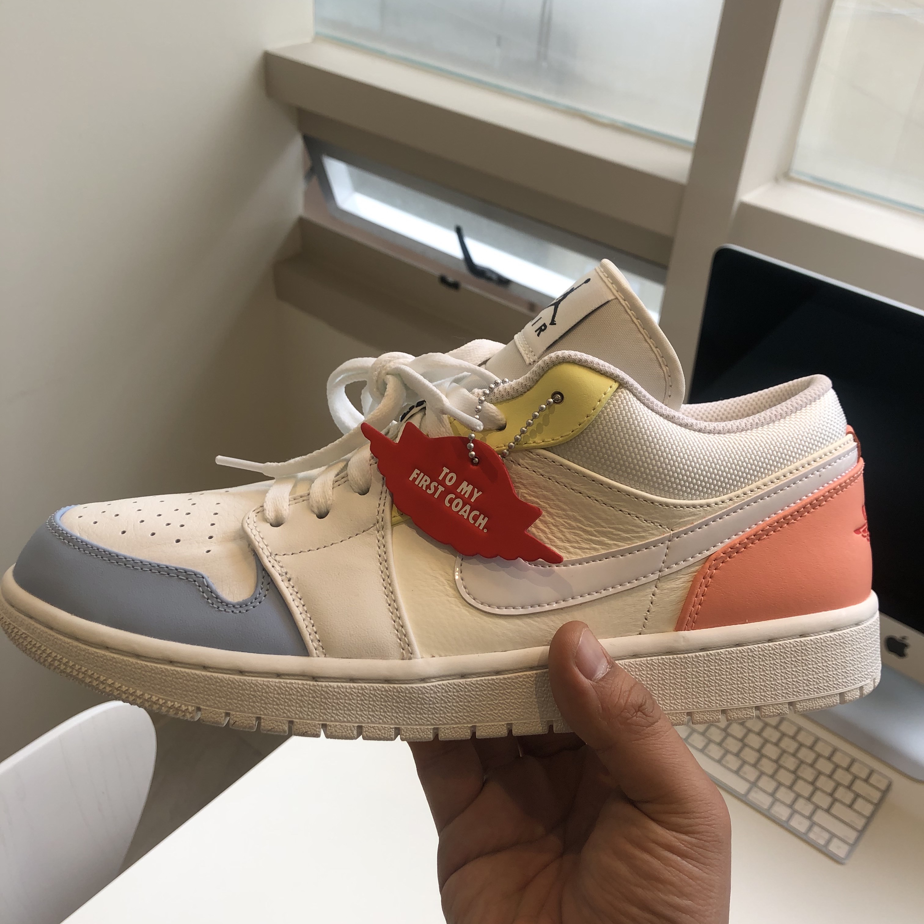 Jordan 1 Low To My First Coach 착용 스타일