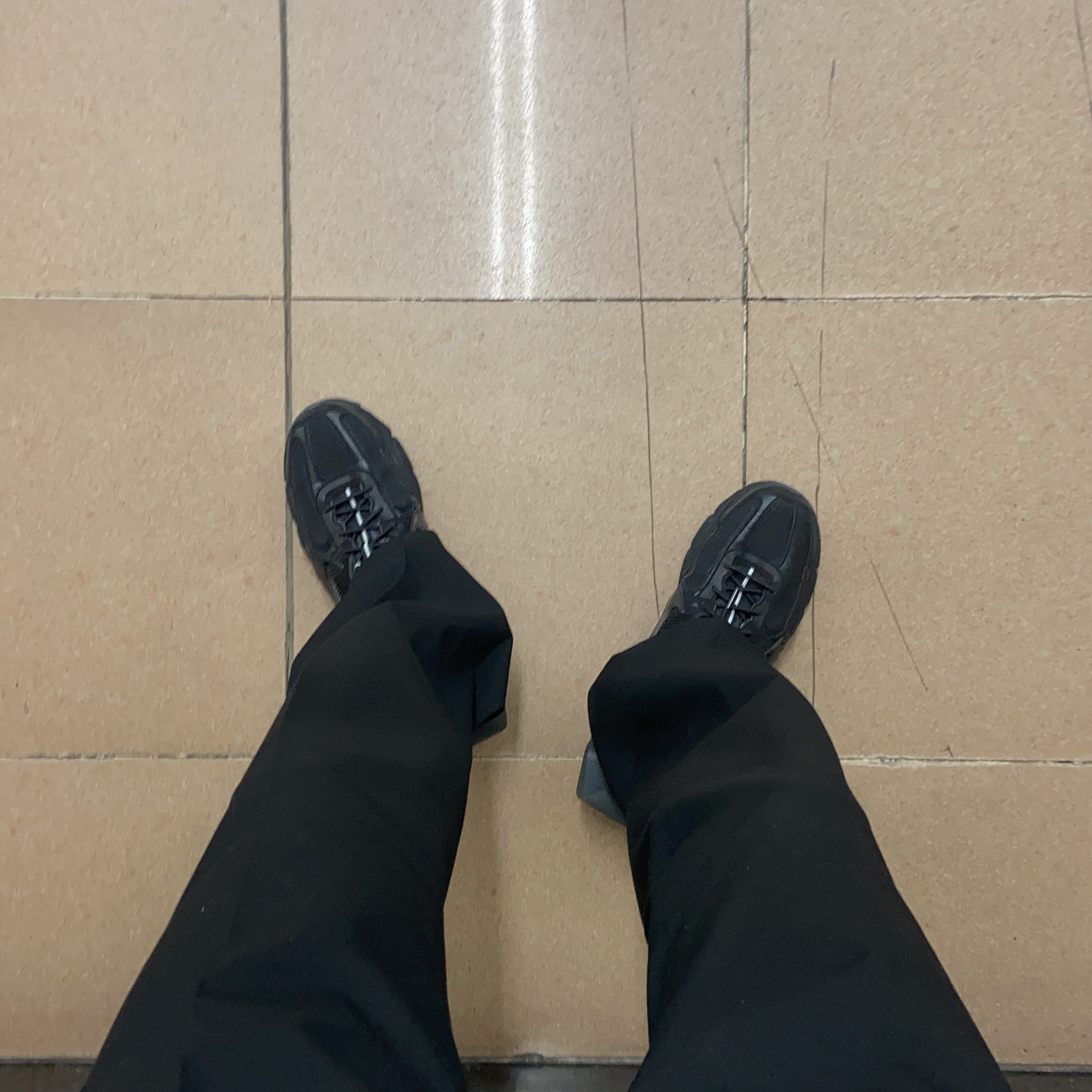 Nike x A-Cold-Wall Zoom Vomero 5 Black 착용 스타일
