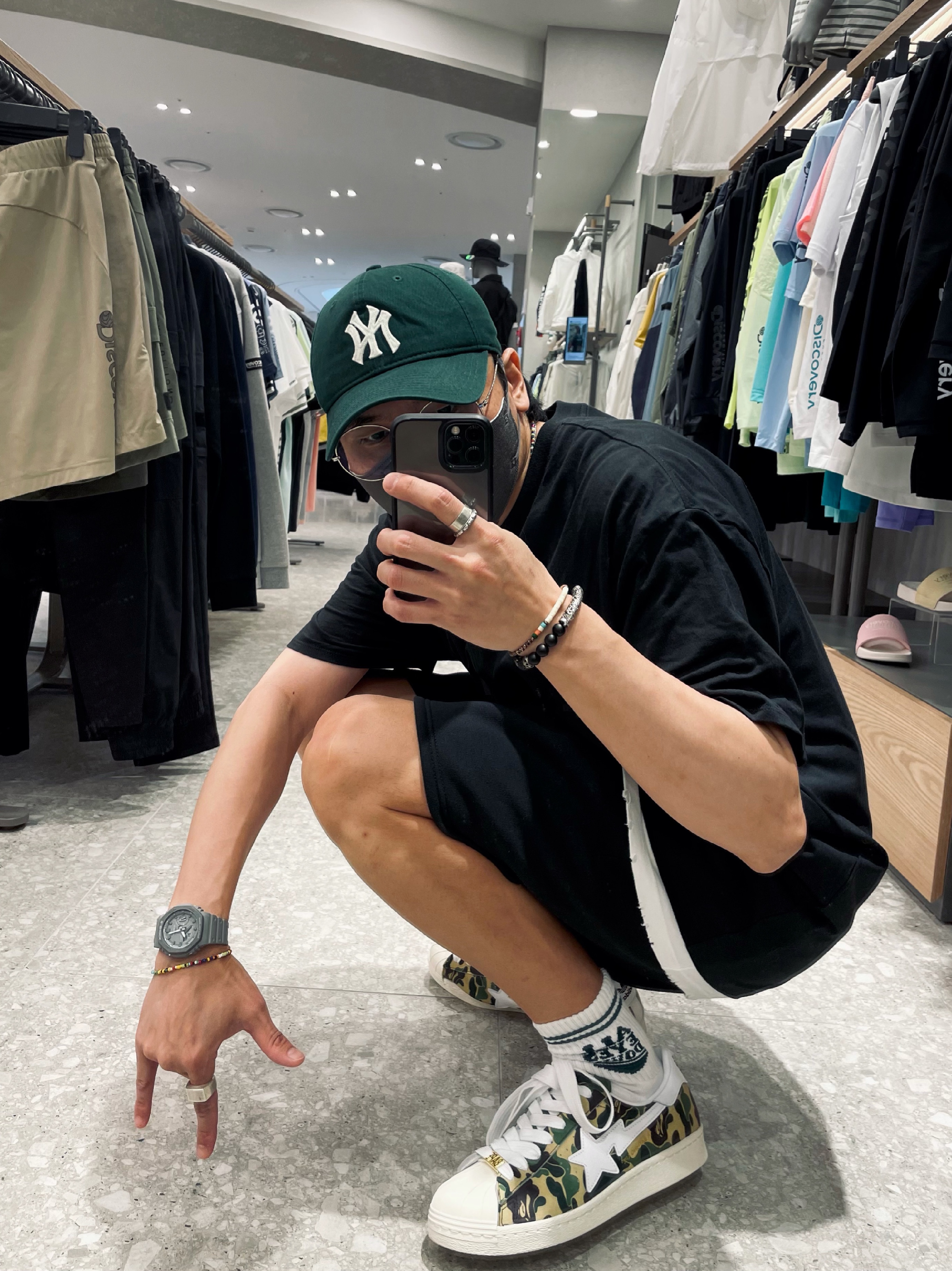 Adidas x BAPE Superstar 80s Green Camo, Essentials T-Shirt Black - 21SS 착용 스타일