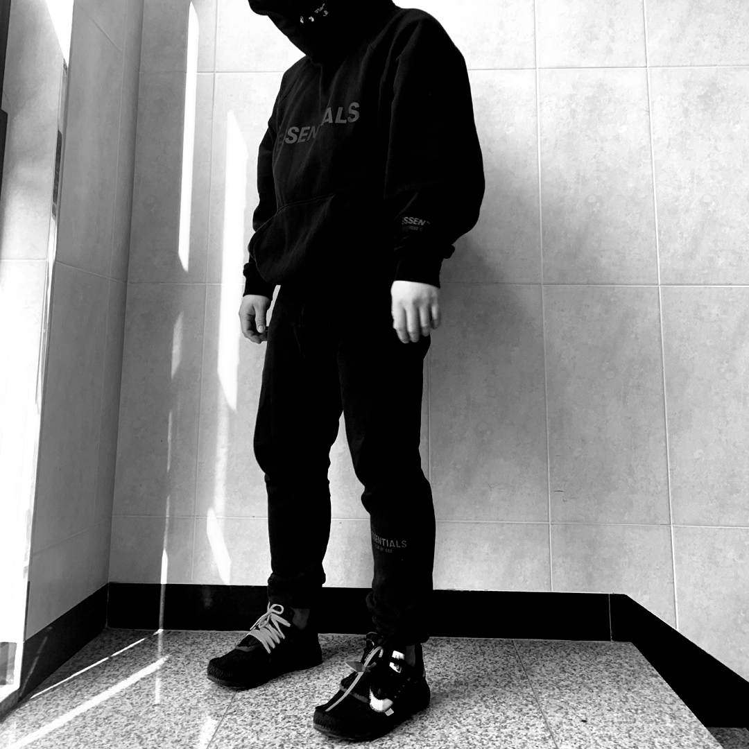 Nike x Off-White Air Presto Black 착용 스타일
