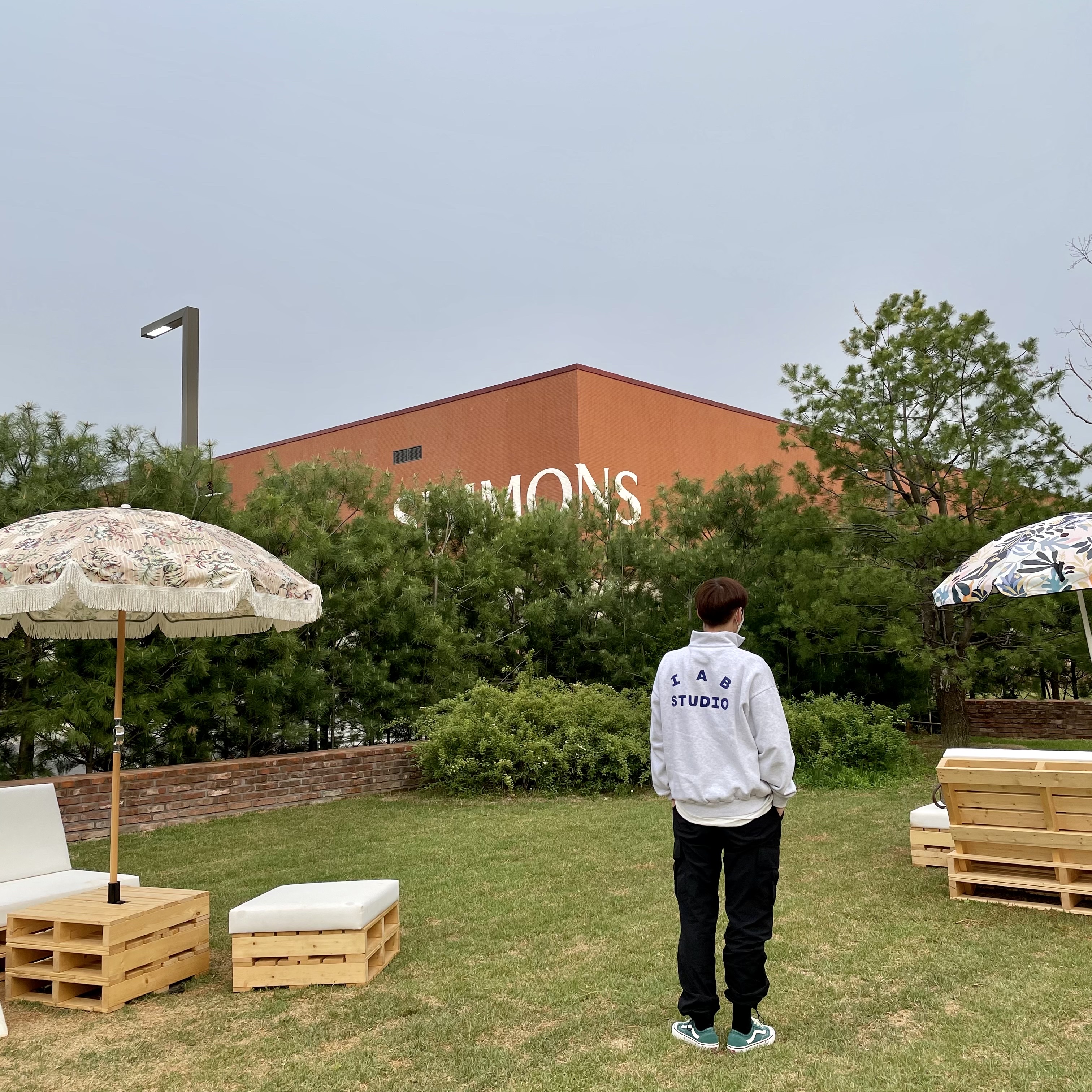 IAB Studio Half Zip Pullover Light Gray, Vans Style 36 Decon Deep Jungle 착용 스타일 - 3