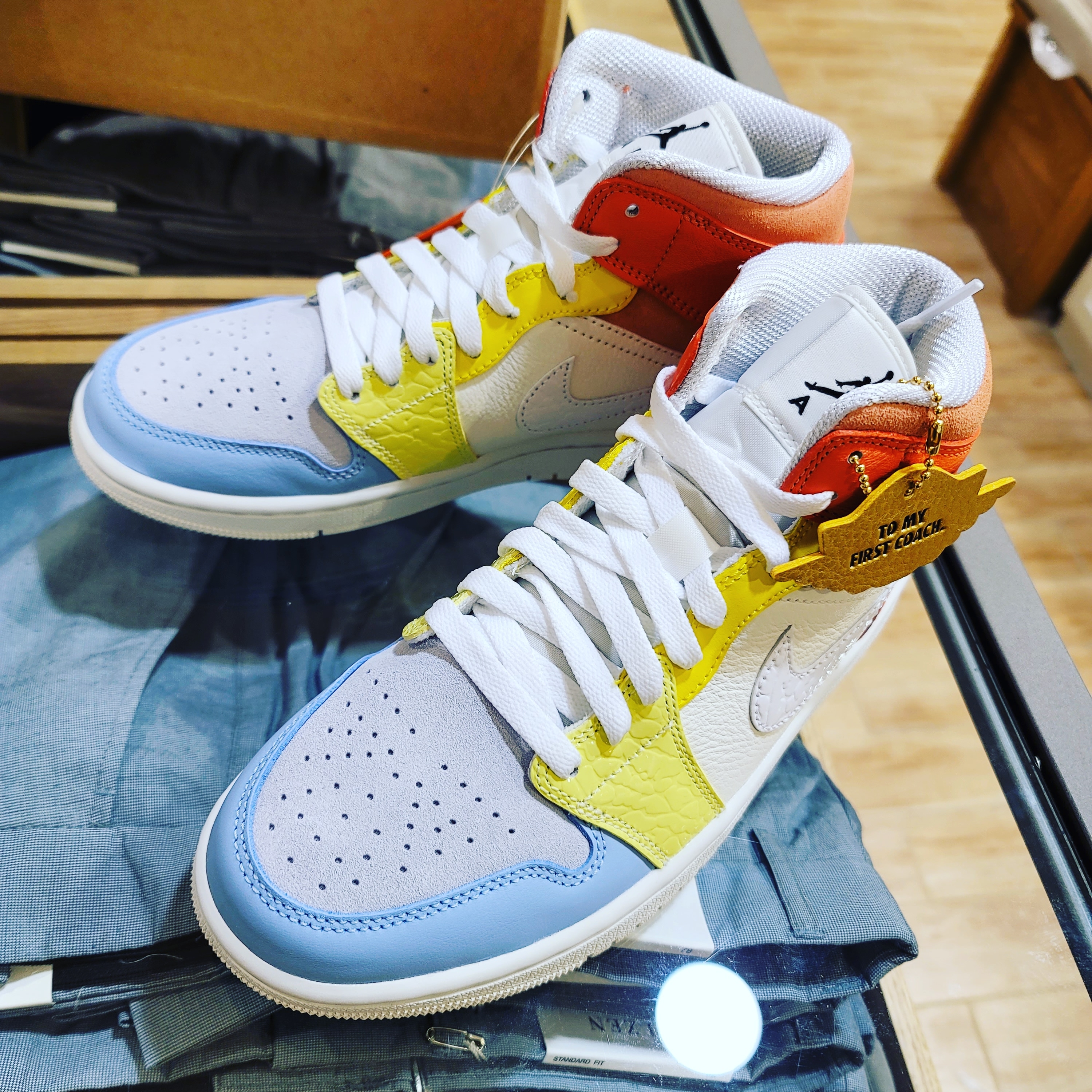 (W) Jordan 1 Mid To My First Coach 착용 스타일