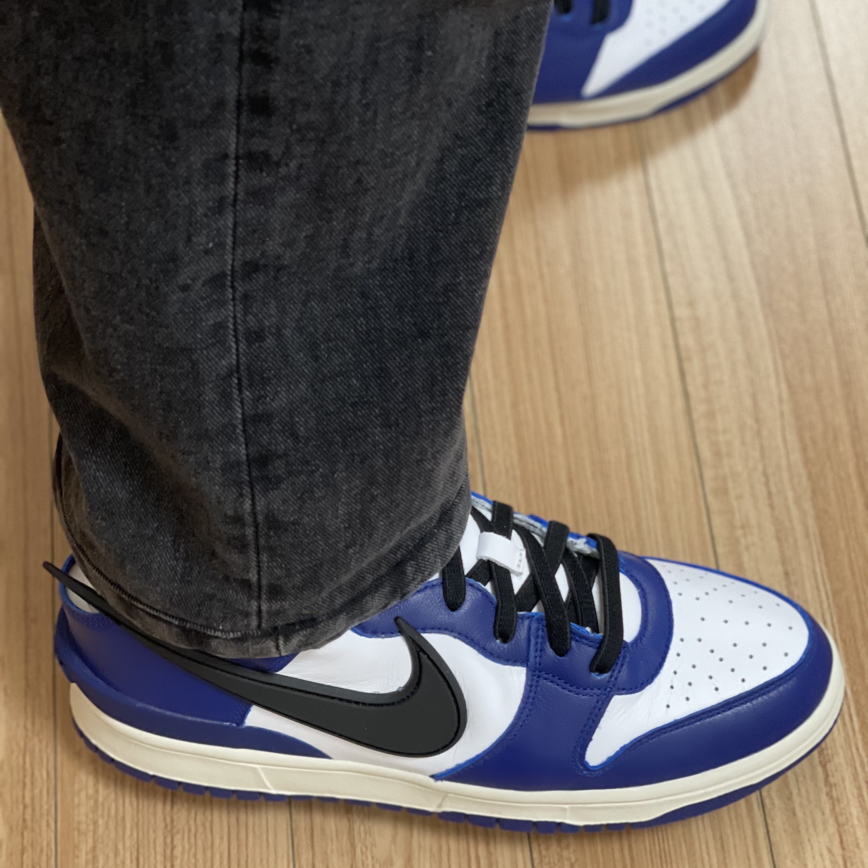 Nike x Ambush Dunk High Deep Royal Blue 착용 스타일 - 2
