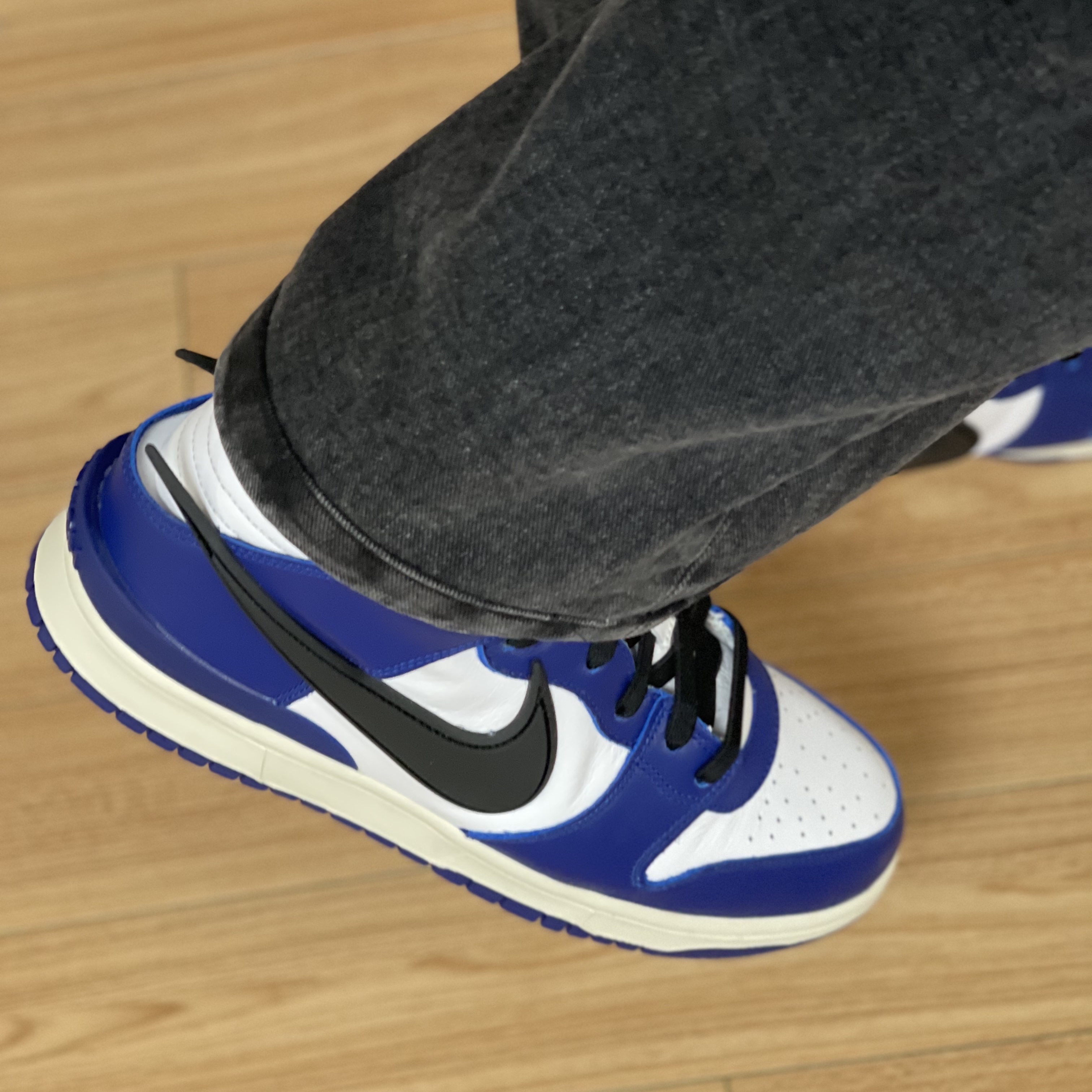 Nike x Ambush Dunk High Deep Royal Blue 착용 스타일 - 1
