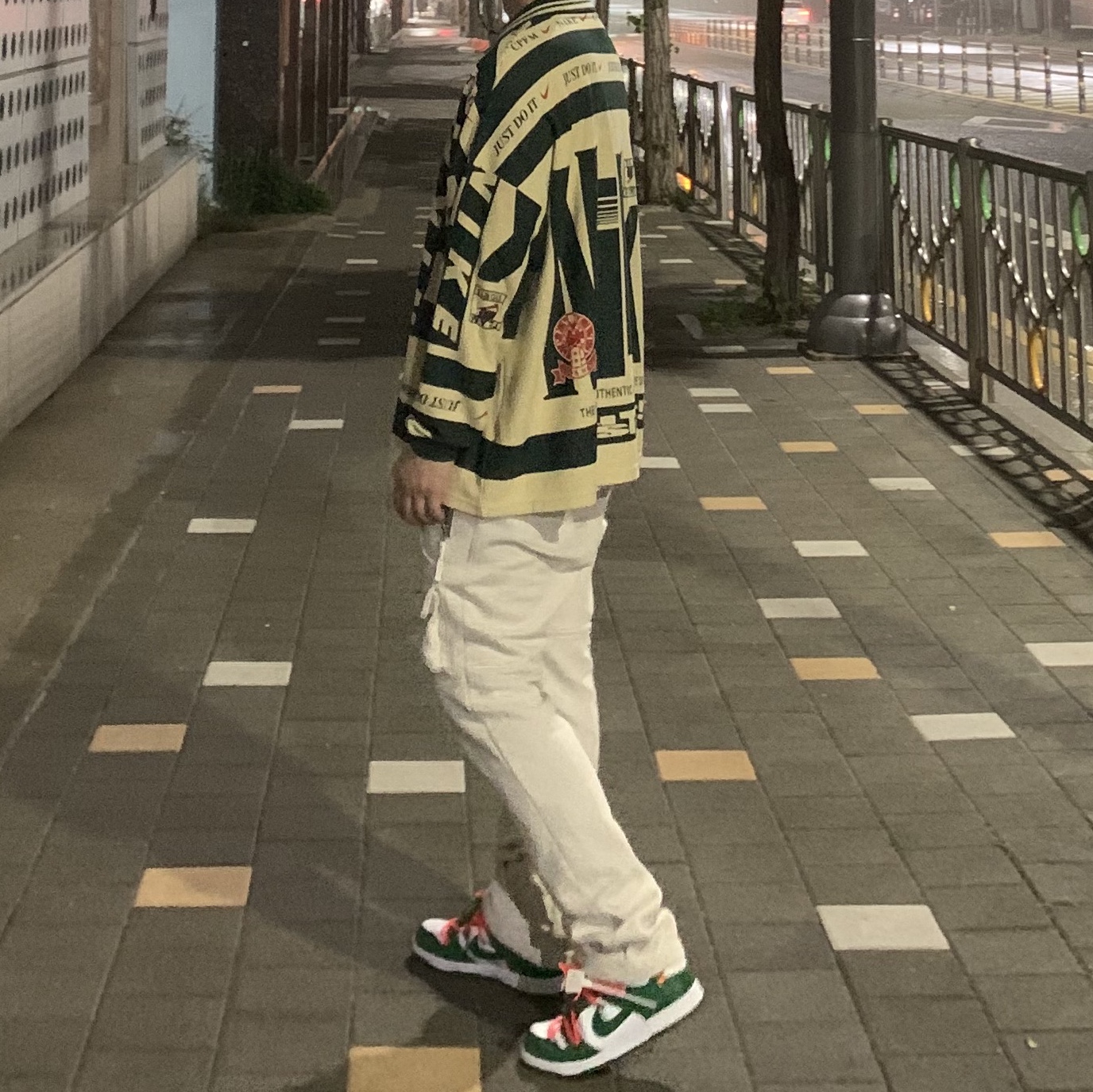 Nike x Off-White Dunk Low Pine Green, Nike x Cactus Plant Flea Market Long Sleeve Polo Natural - US/EU 착용 스타일