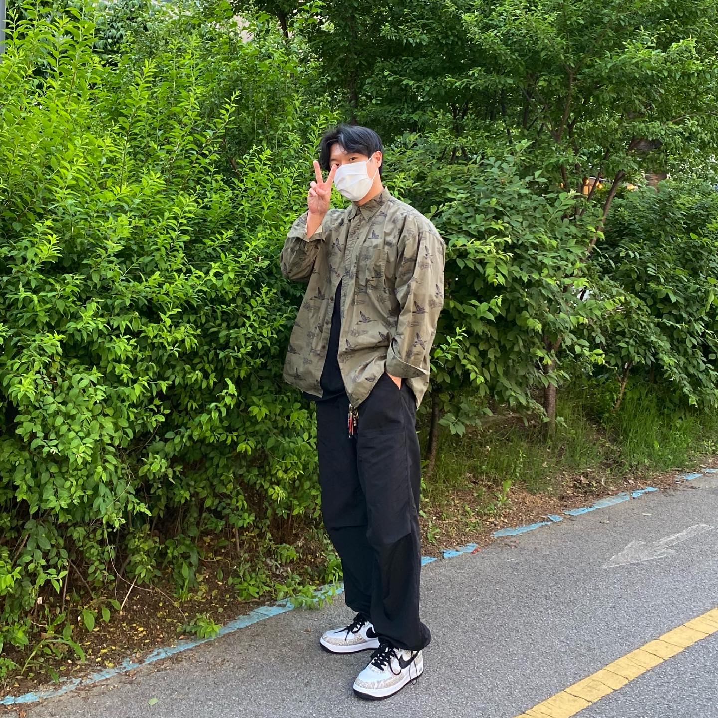 Nike Air Force 1 Low Retro Cocoa Snake 2018, Nike Air Force 1 B Silver Snake 착용 스타일 - 2