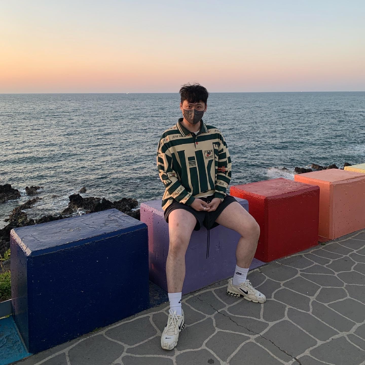 Nike x Cactus Plant Flea Market Long Sleeve Polo Natural - Asia, Nike x Fear of God Basketball Shorts Off Noir 착용 스타일