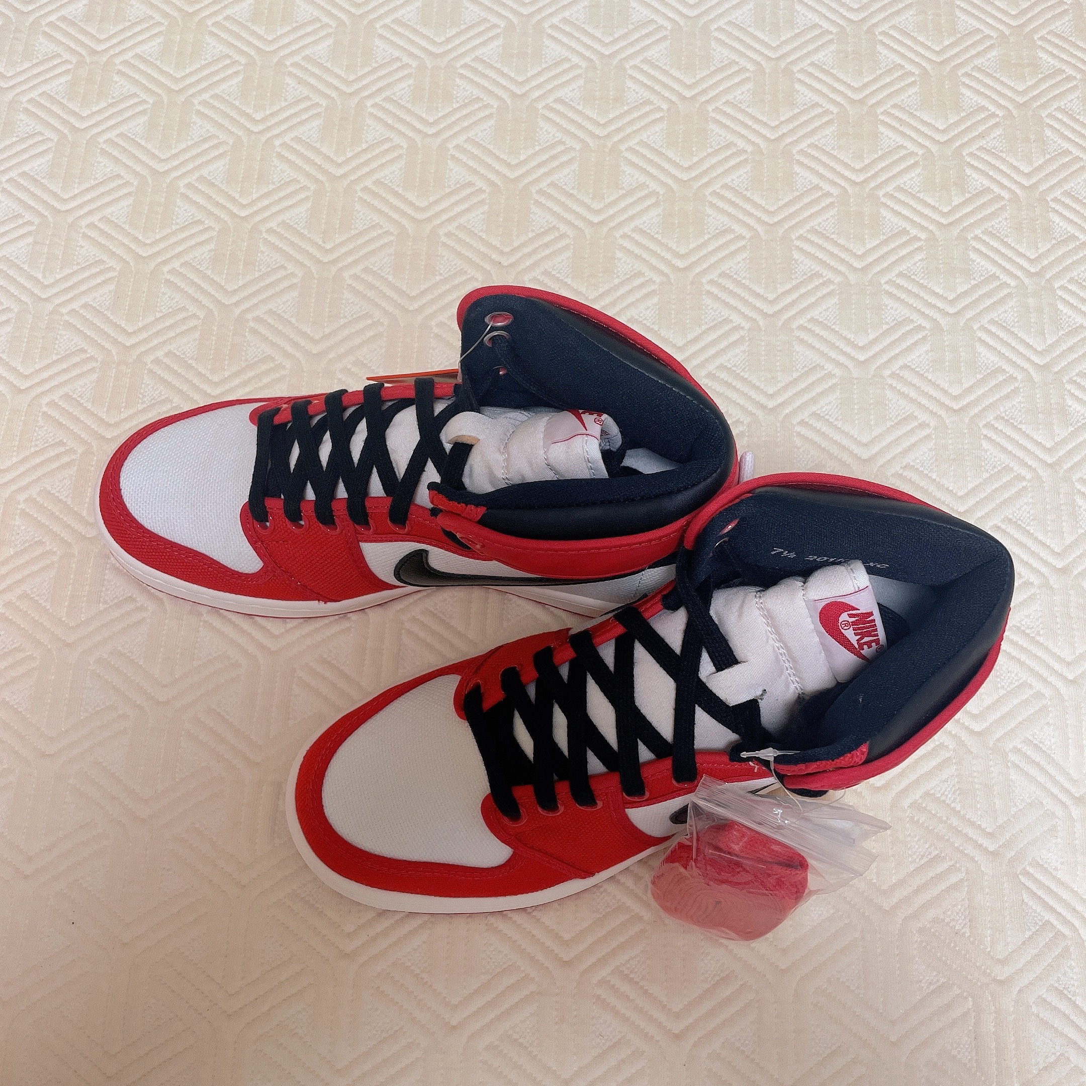 Jordan 1 KO Chicago 2021 착용 스타일 - 3