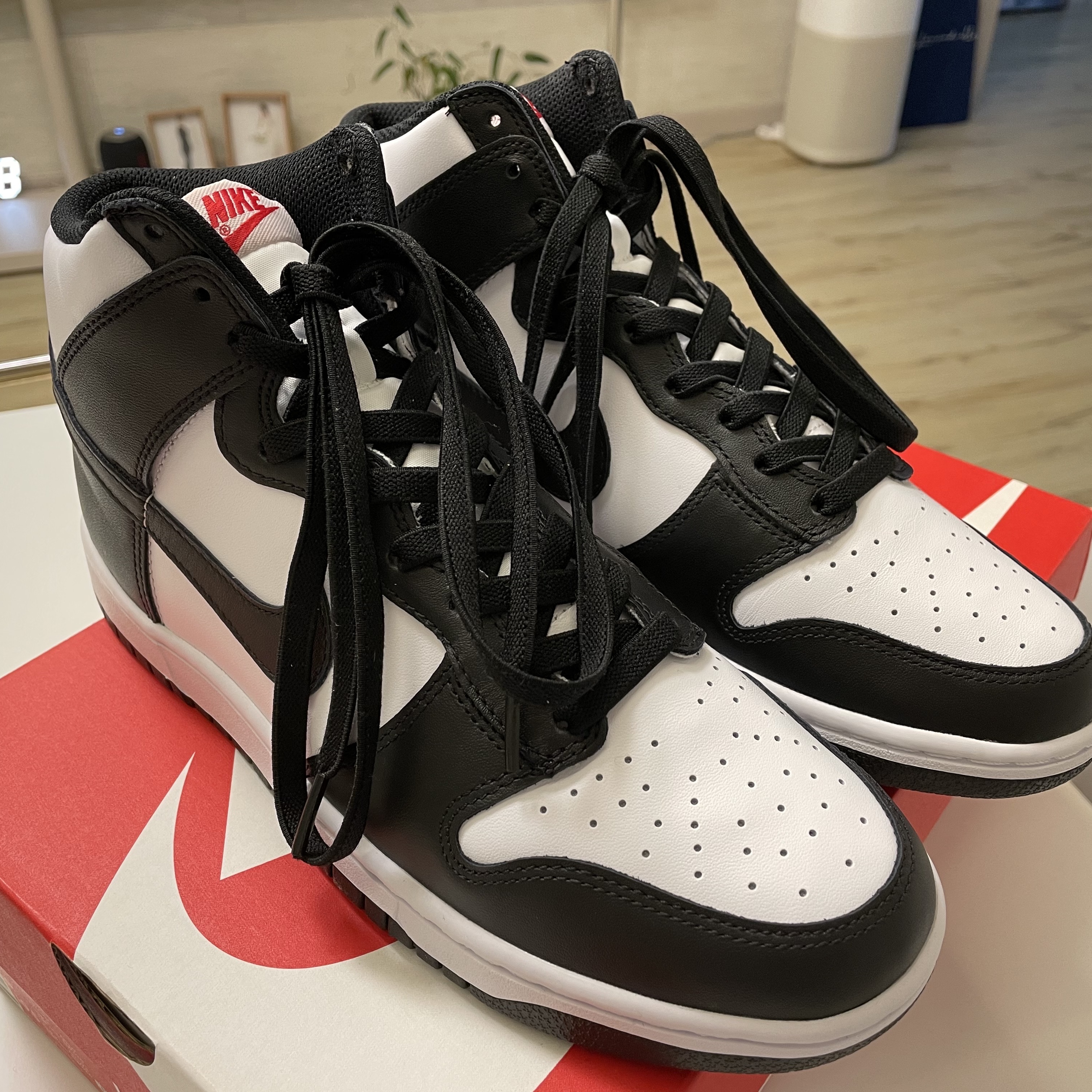 Nike Dunk High Retro Black and White, (W) Nike Dunk High Black and White 착용 스타일 - 1