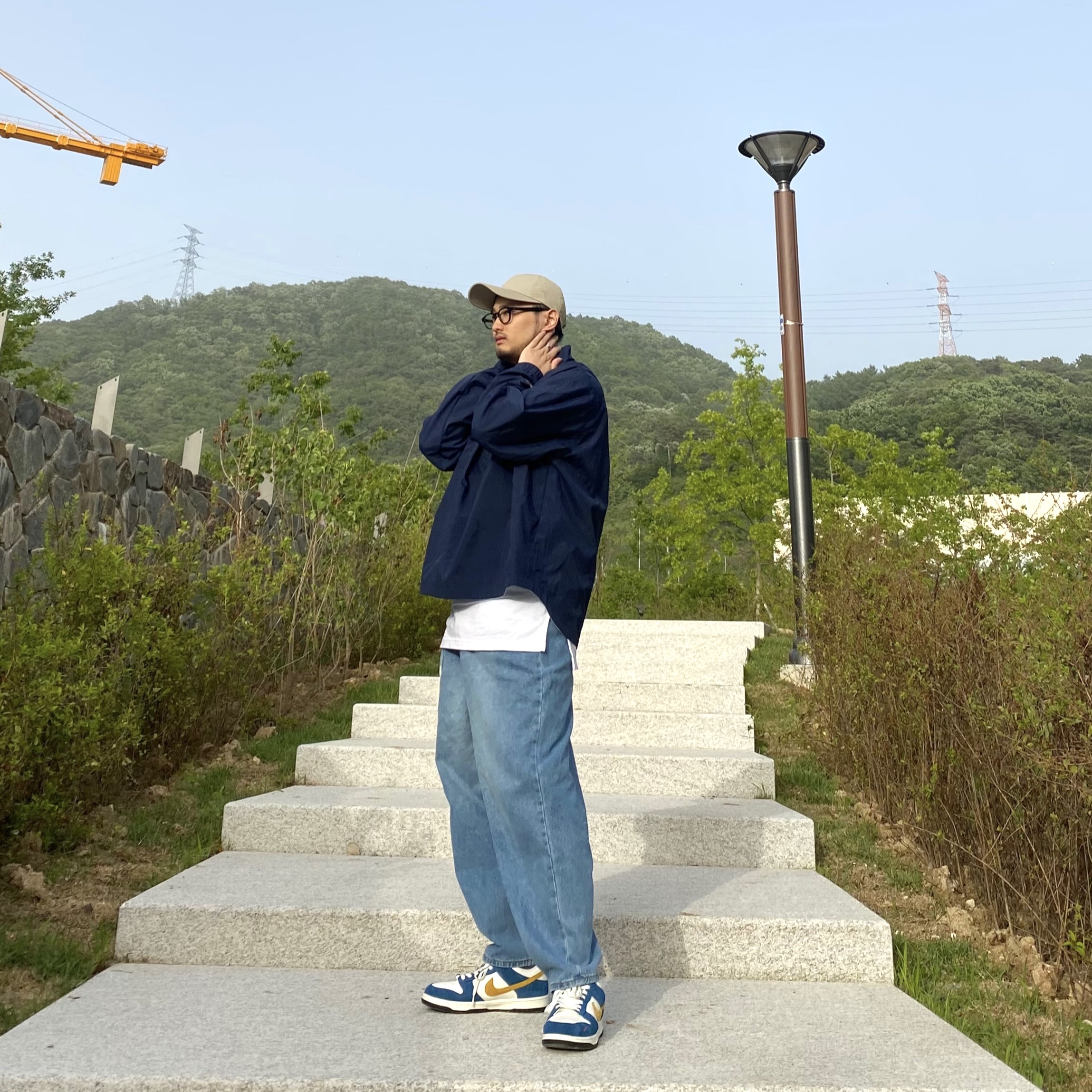 Nike x Kasina Dunk Low 80's Bus, Nike x Kim Jones Reversible Wind Breaker Navy - US/EU 착용 스타일 - 2