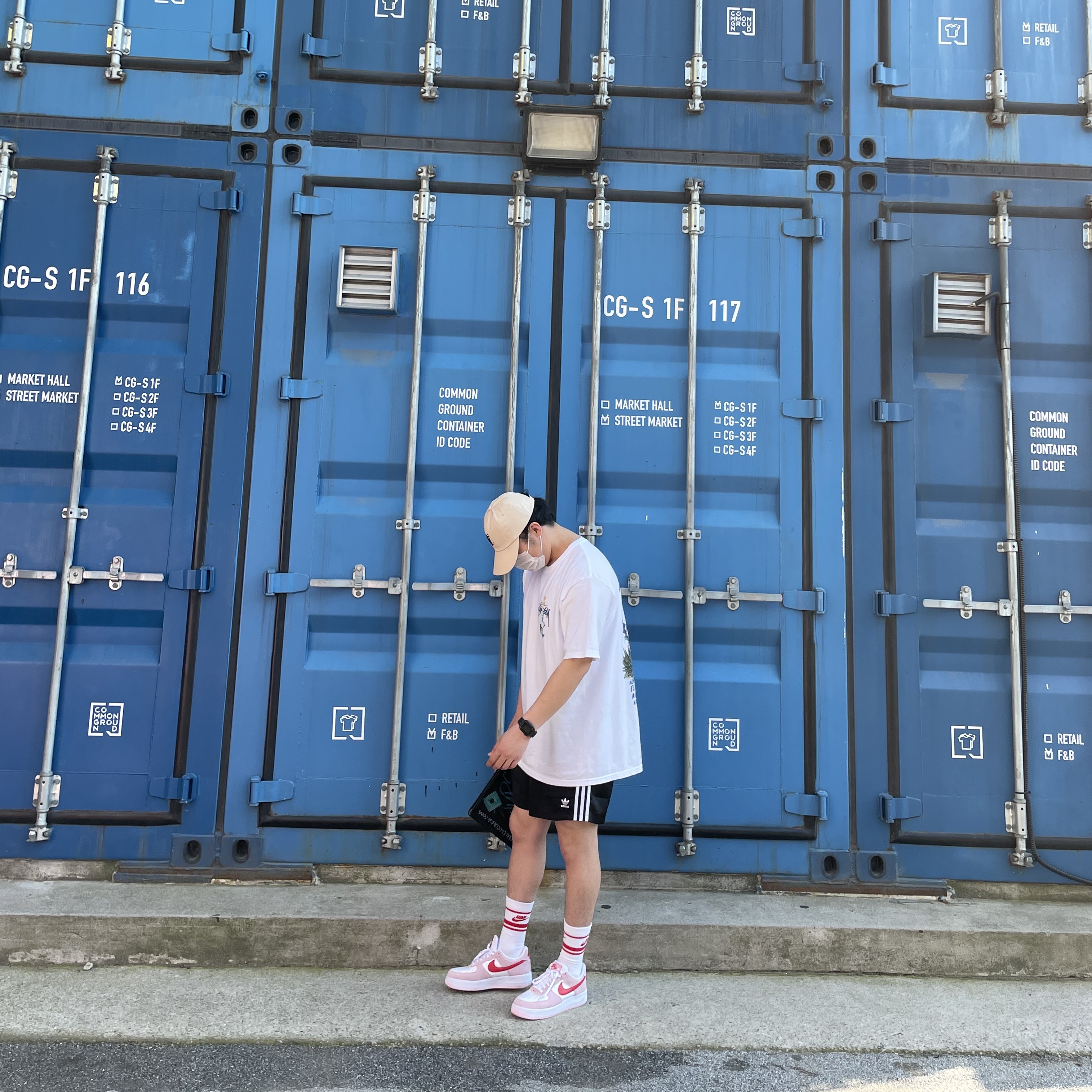 Nike Air Force 1 '07 QS Valentine's Day 착용 스타일