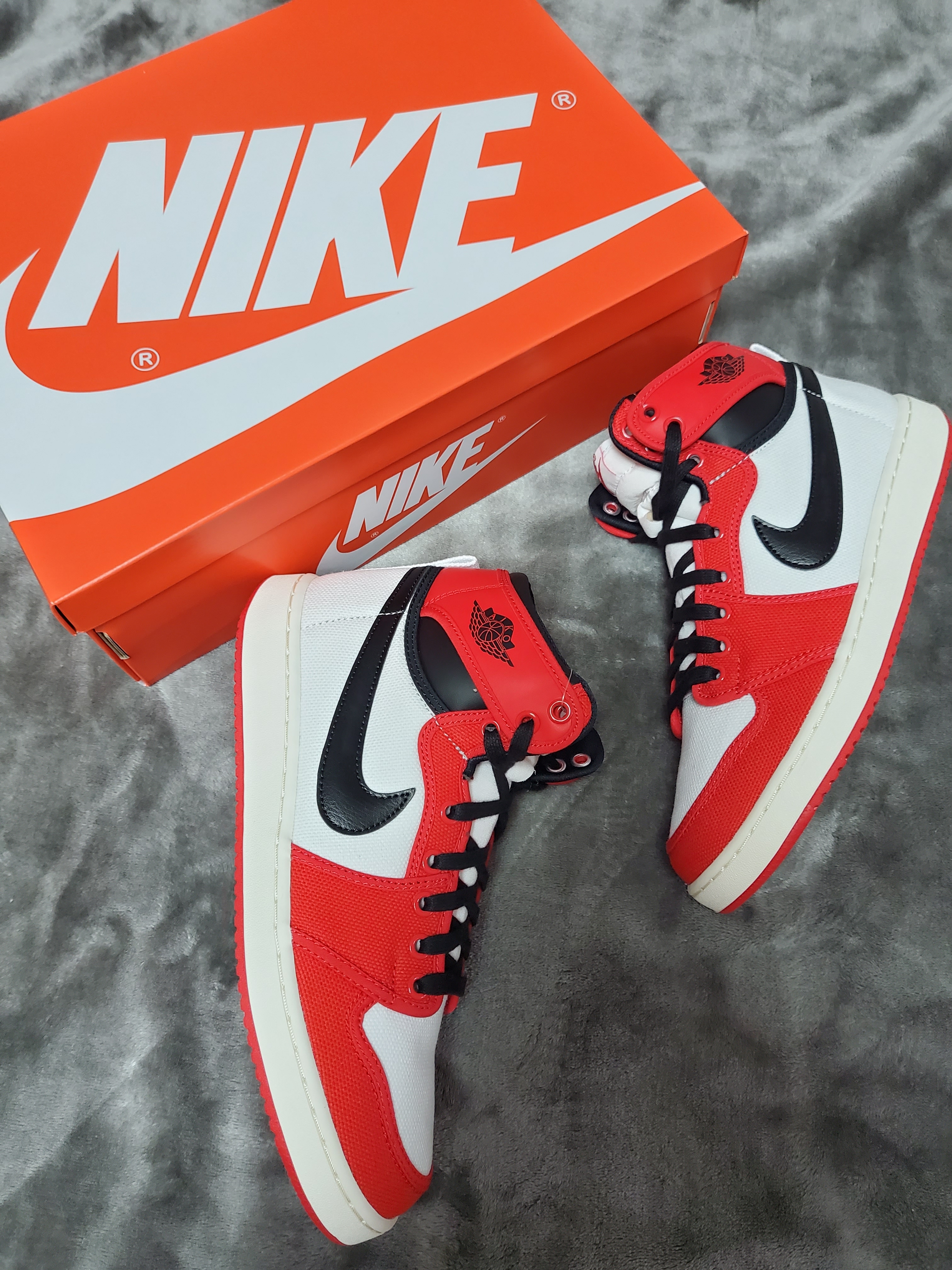 Jordan 1 KO Chicago 2021 착용 스타일 - 2