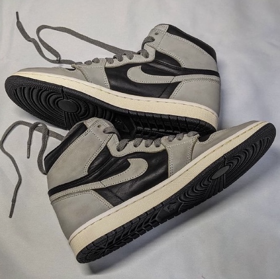 Jordan 1 Retro High OG Shadow 2.0, (GS) Jordan 1 Retro High OG Shadow 2.0 착용 스타일 - 1