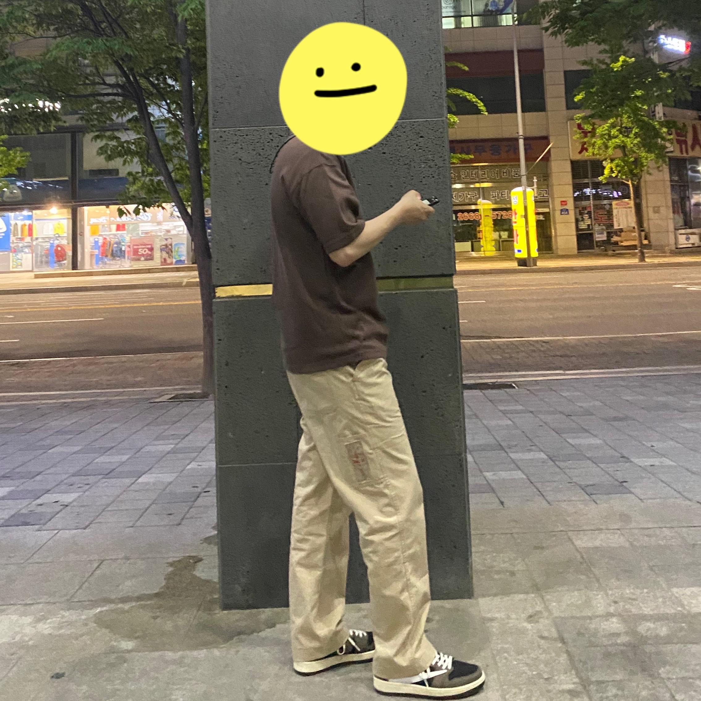 Jordan 1 x Travis Scott Retro Low OG SP Mocha, Jordan x Travis Scott Canvas Pants - Asia 착용 스타일