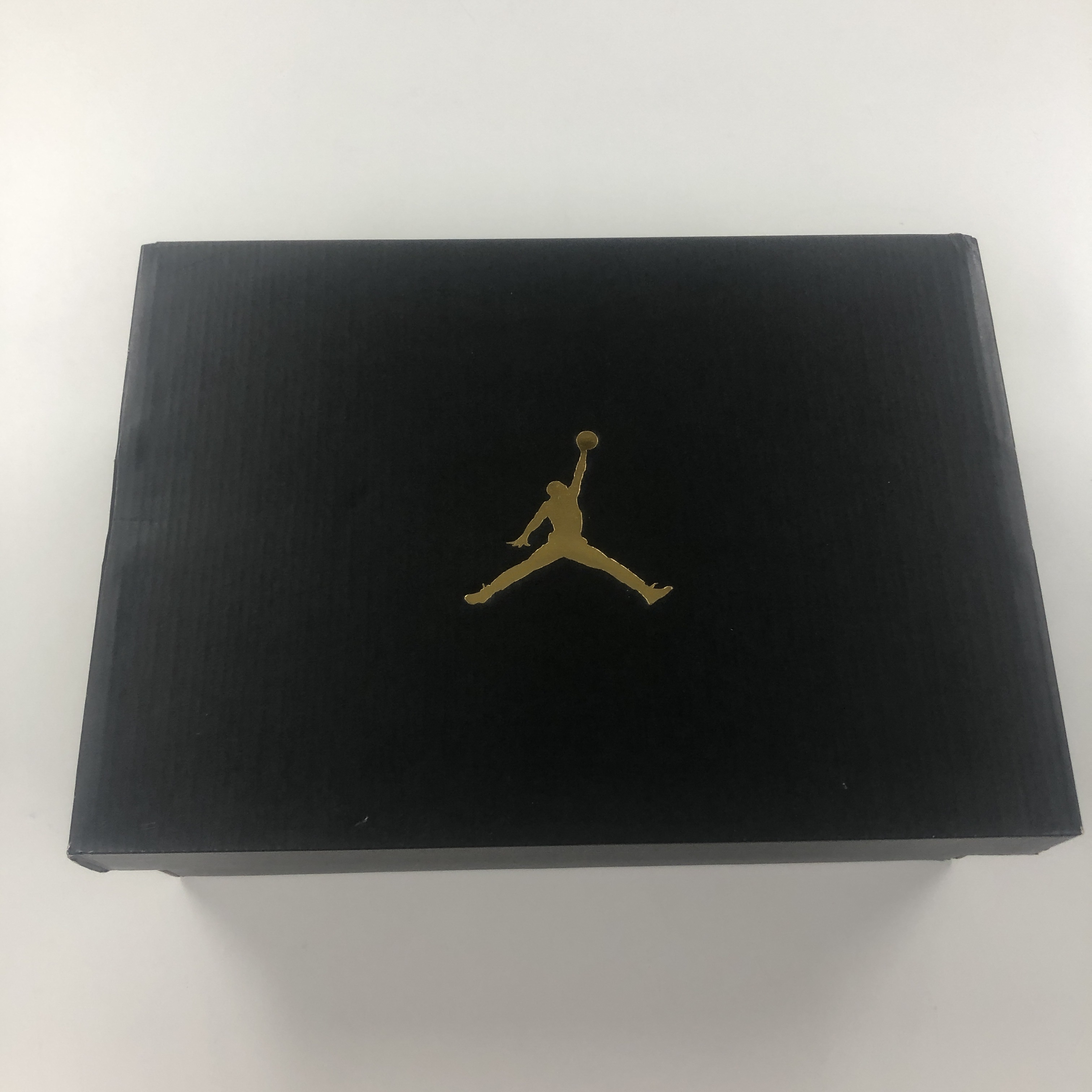 Jordan 1 Mid Gym Red Black White 착용 스타일 - 1