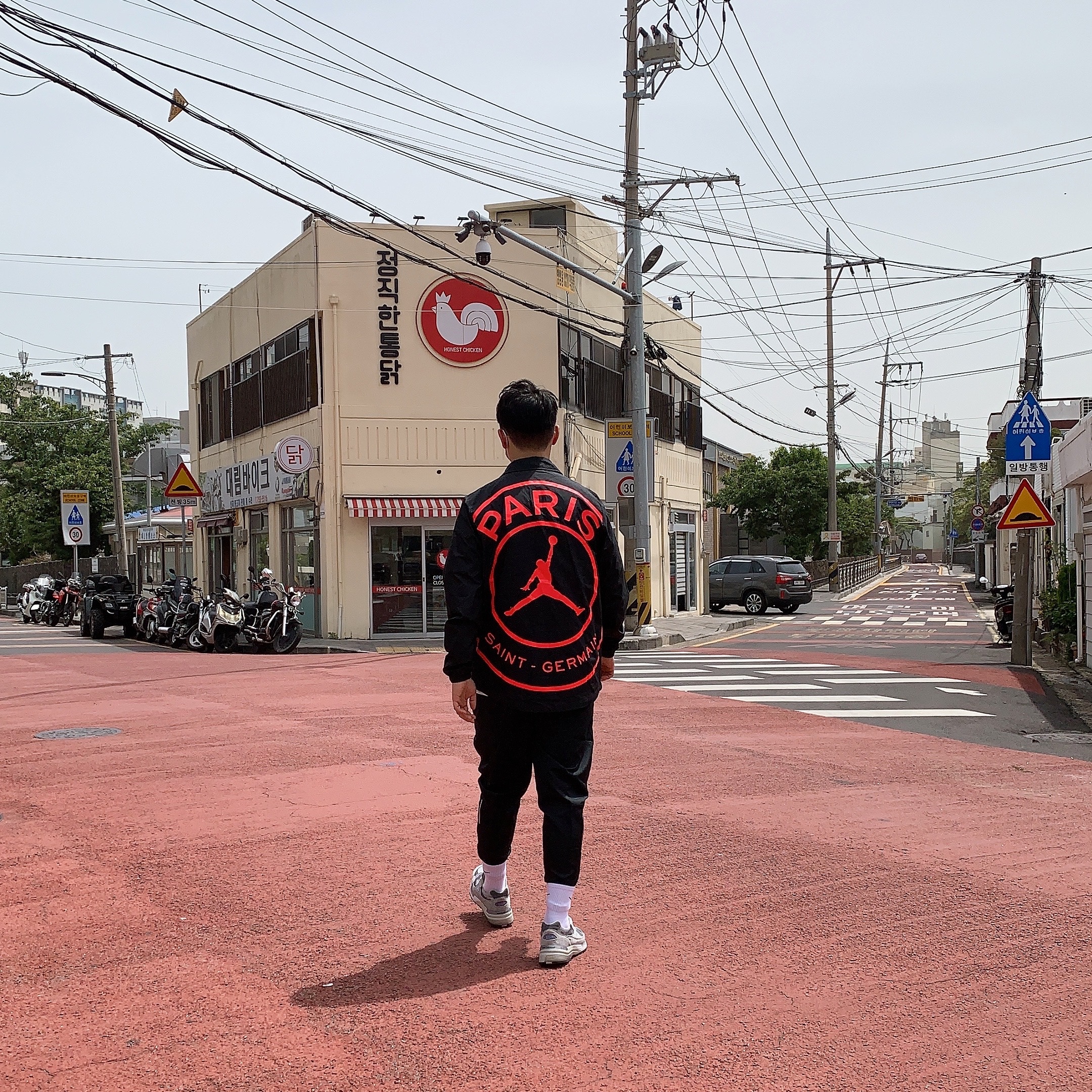 New Balance 992 Made in USA Grey - D Standard, Jordan x Paris Saint-Germain Coach Jacket Black White 착용 스타일 - 1