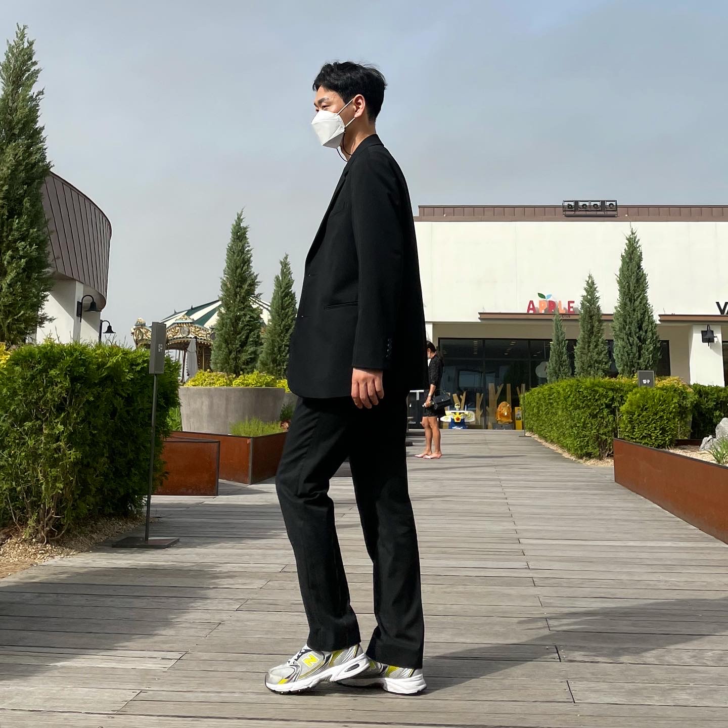 New Balance 530 Silver 착용 스타일 - 2