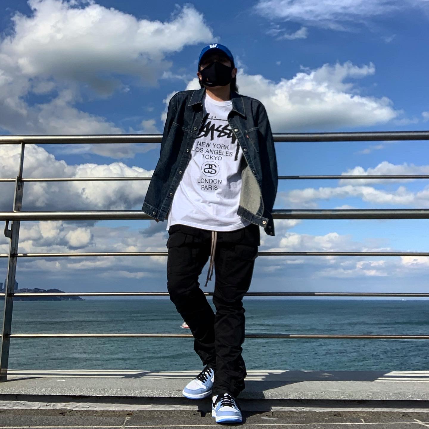 Jordan 1 Retro High OG University Blue 착용 스타일