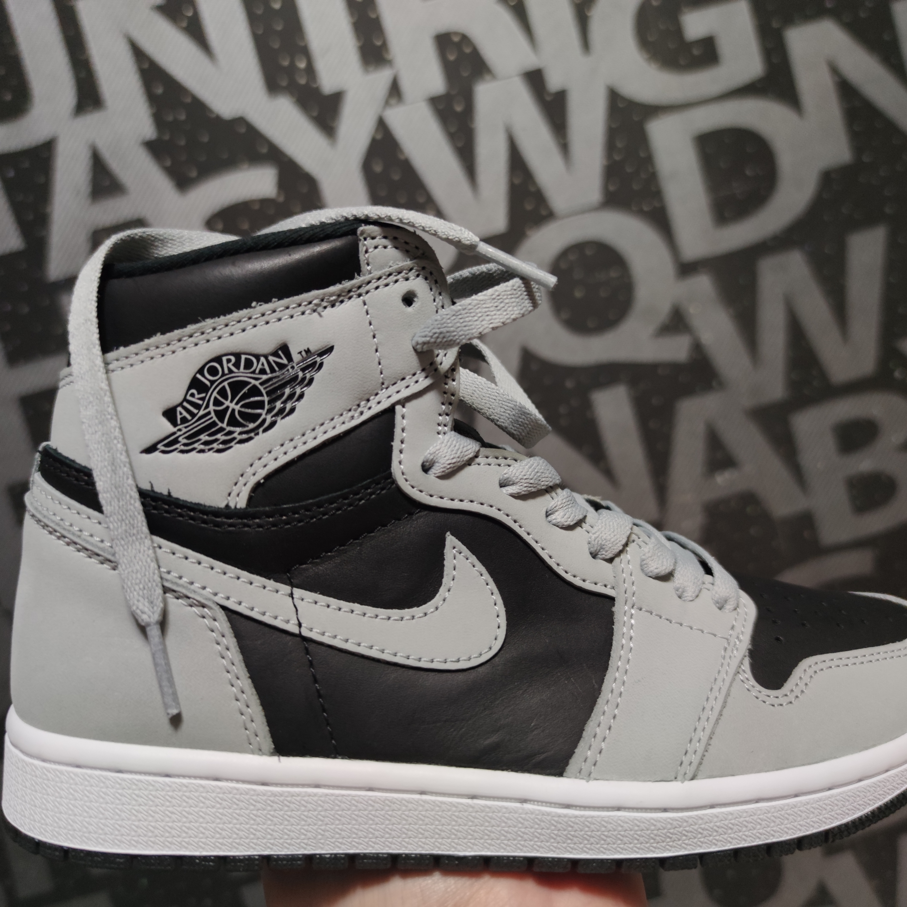 Jordan 1 Retro High OG Shadow 2.0 착용 스타일 - 4
