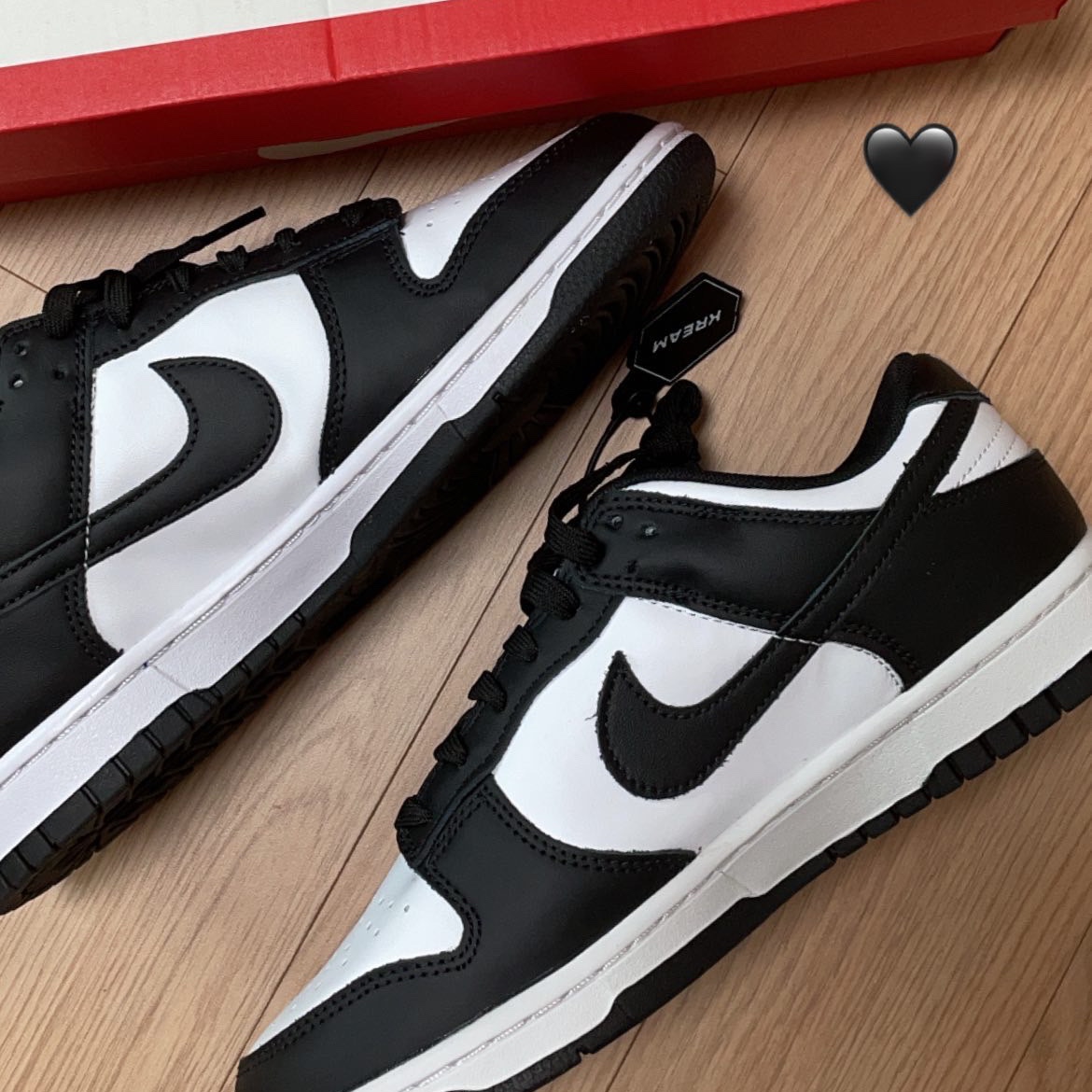 Nike Dunk Low Retro Black 착용 스타일
