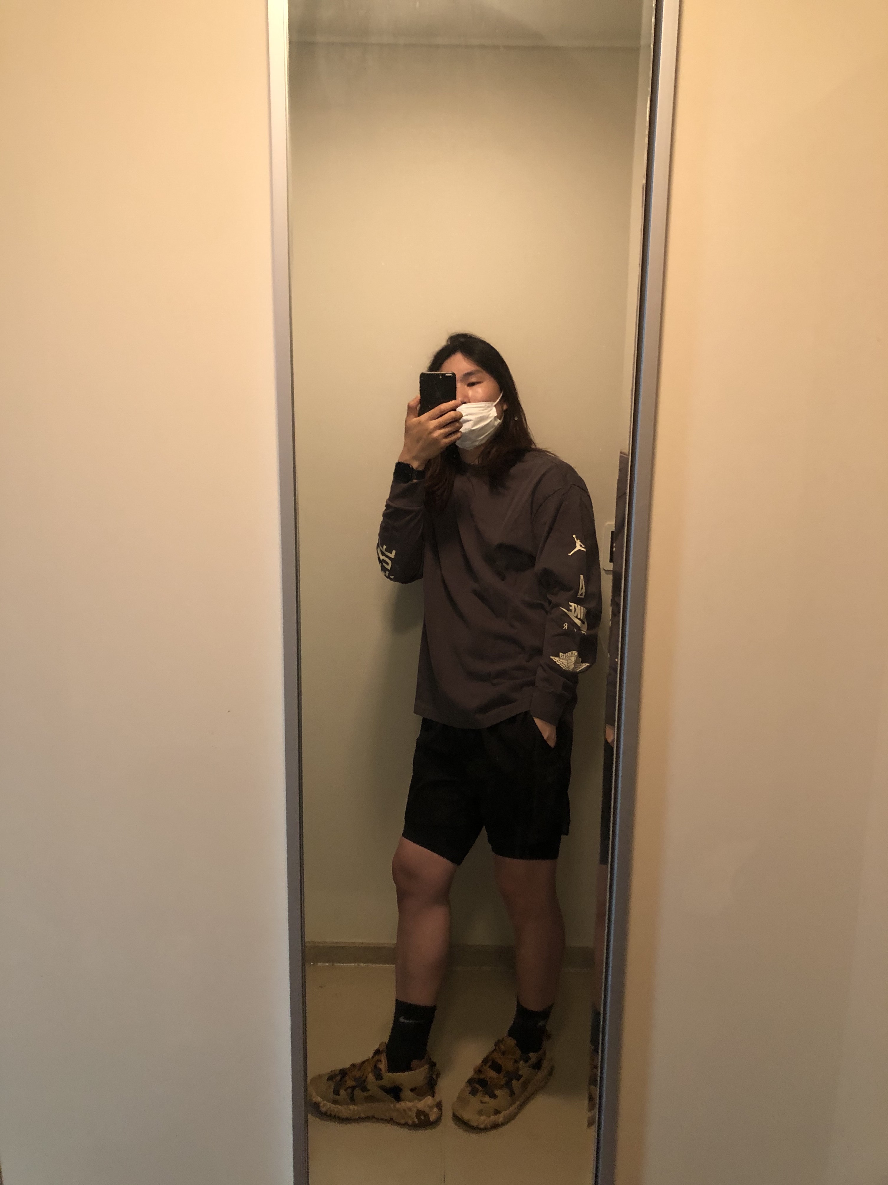 Jordan x A Ma Maniere L/S T-Shirt Midnight Fog - Asia, Nike ISPA Overreact Sandal Wheat 착용 스타일