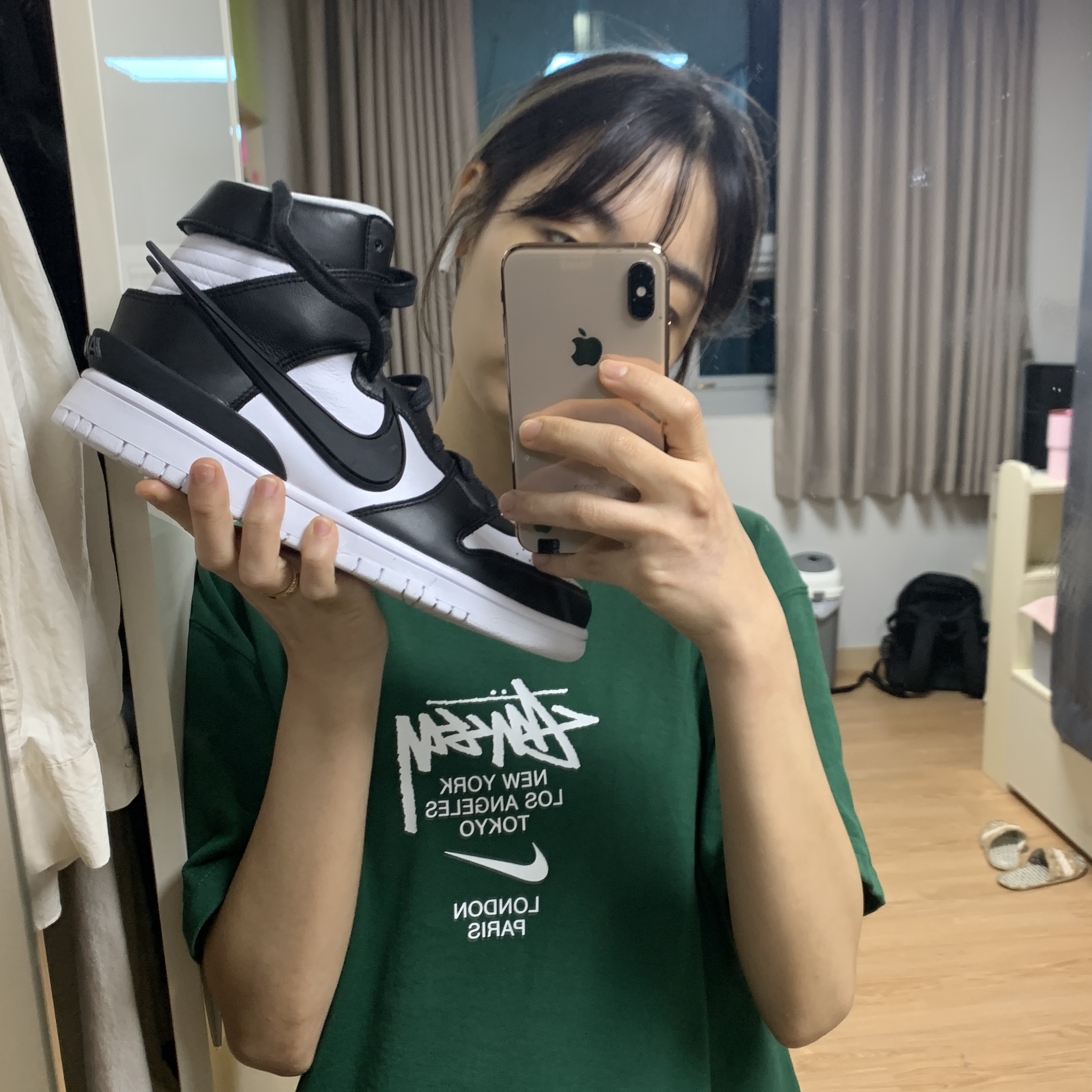 Nike x Ambush Dunk High Black, Nike x Stussy WT T-Shirt Green - Asia 착용 스타일