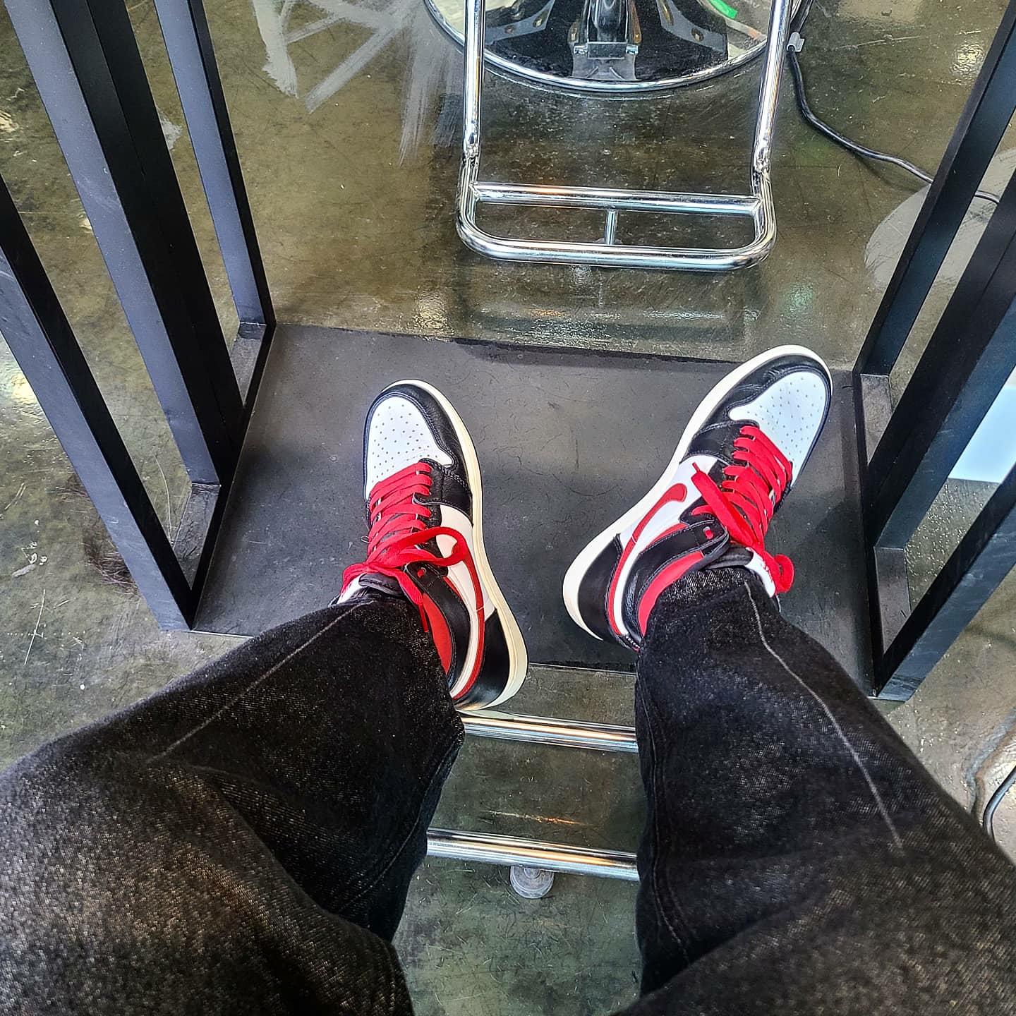 Jordan 1 Retro High OG Gym Red 착용 스타일