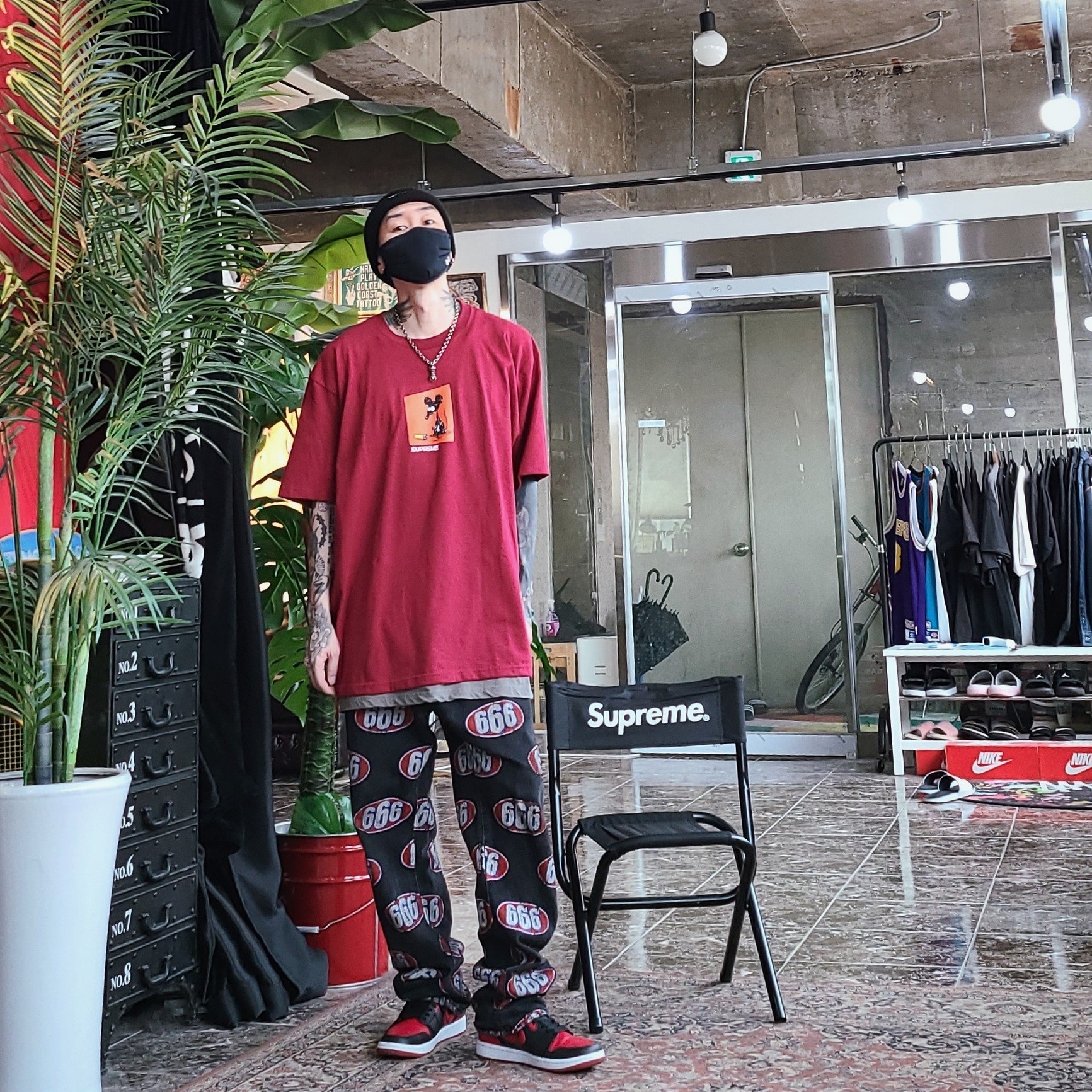 Supreme Loose Gauge Beanie Black, Supreme Mouse T-Shirt Cardinal - 21SS 착용 스타일