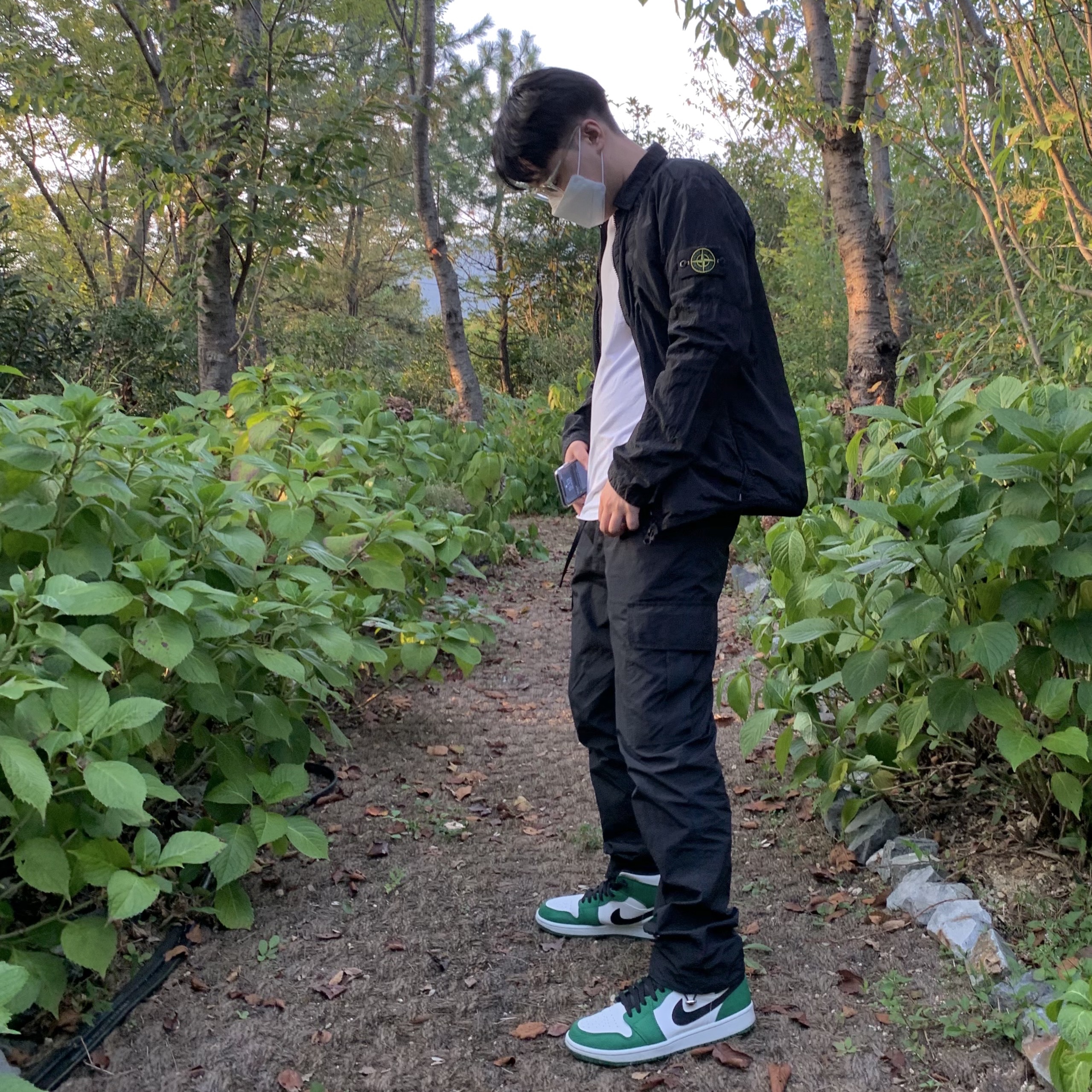 Jordan 1 Mid Pine Green 착용 스타일