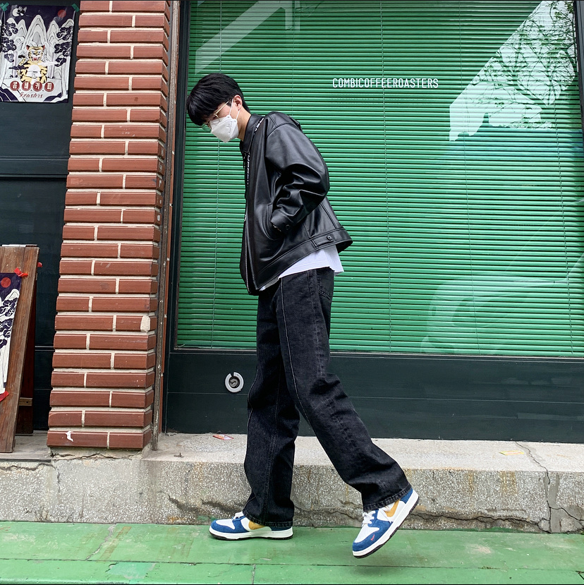 Nike x Kasina Dunk Low 80's Bus 착용 스타일