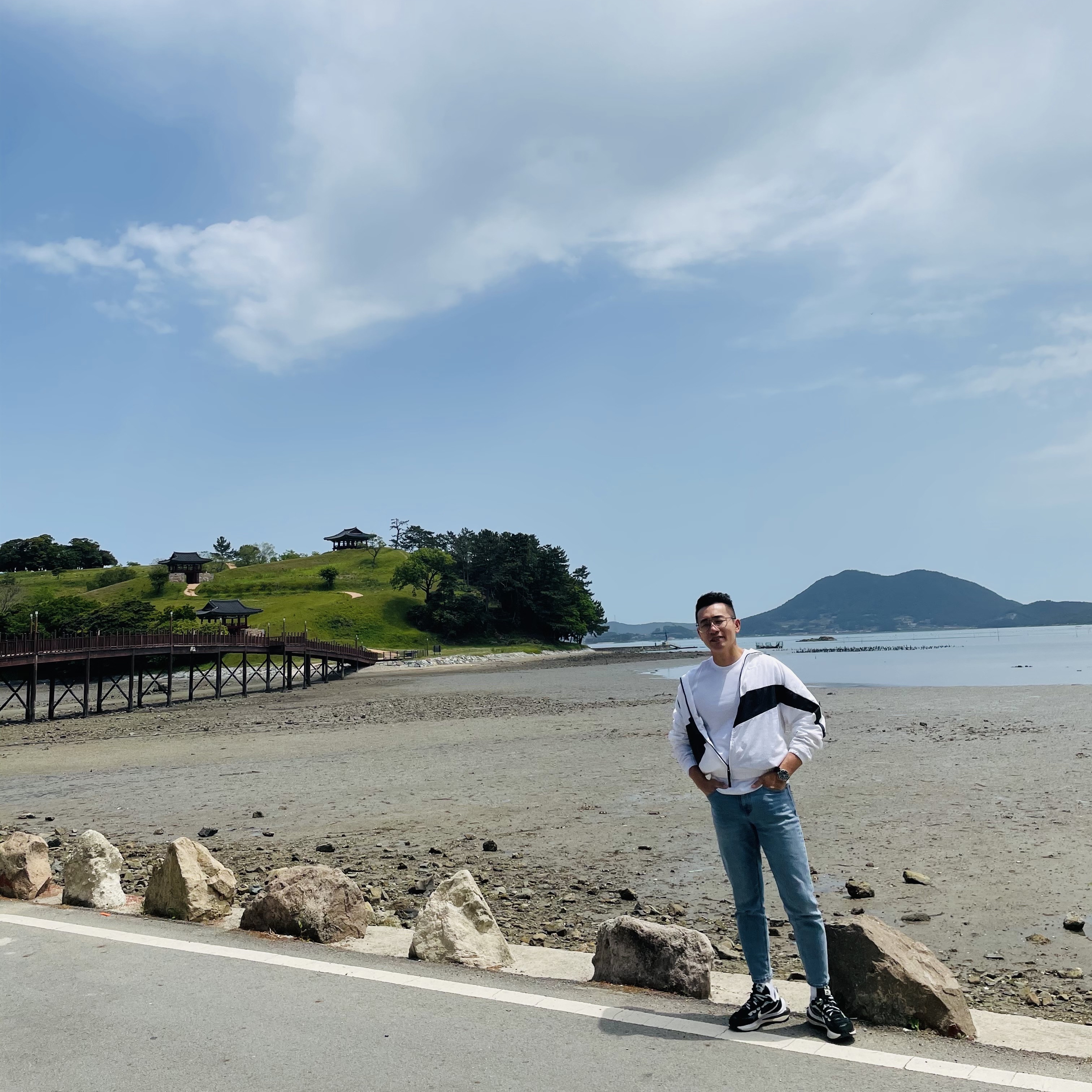 Nike x Sacai VaporWaffle Black White 착용 스타일