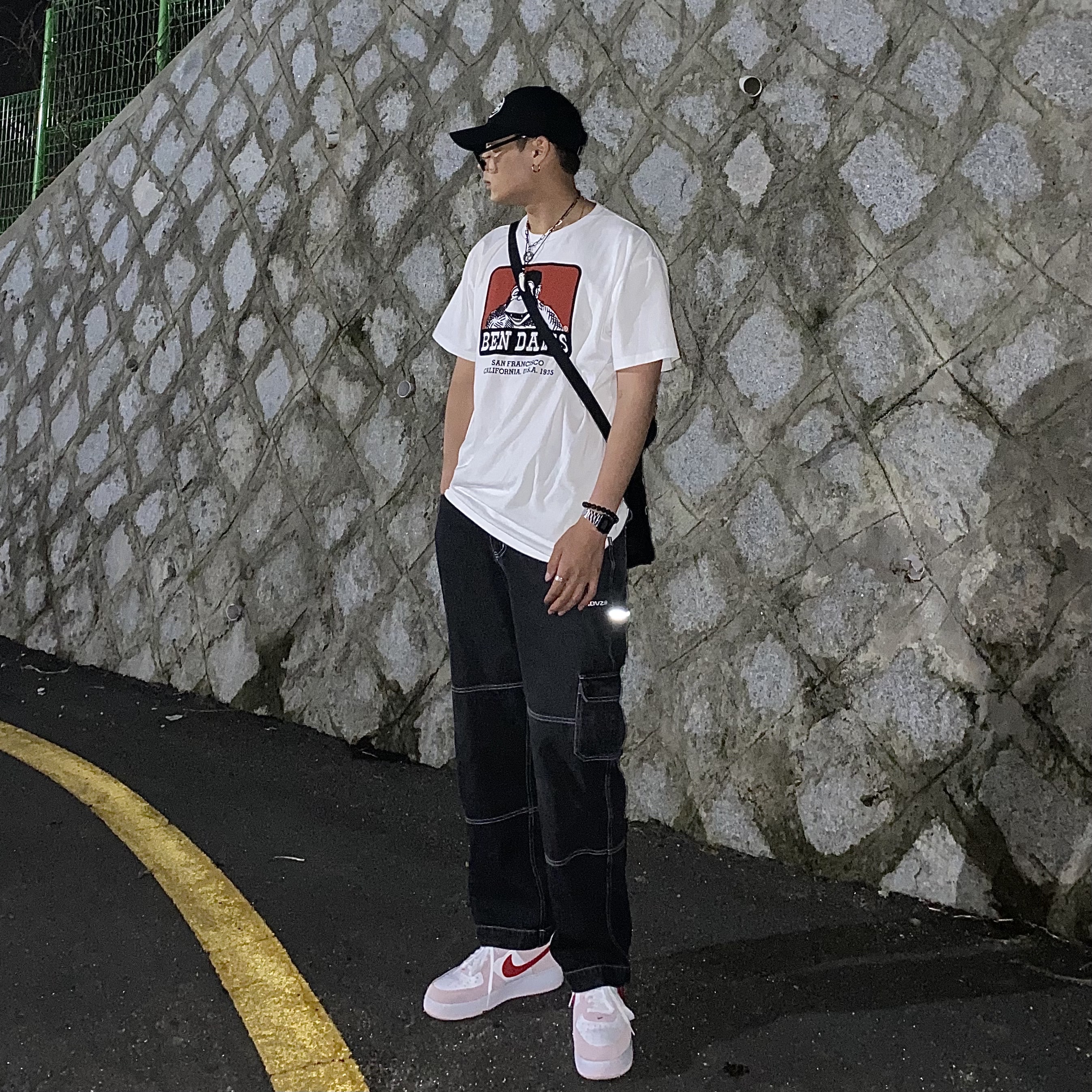 Nike Air Force 1 '07 QS Valentine's Day 착용 스타일