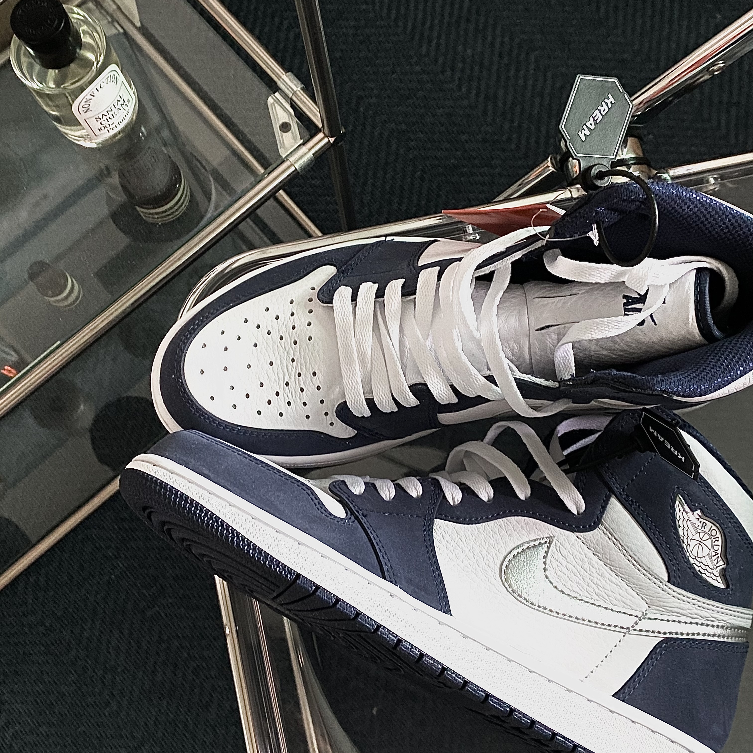 Jordan 1 Retro High OG CO.JP Midnight Navy 착용 스타일