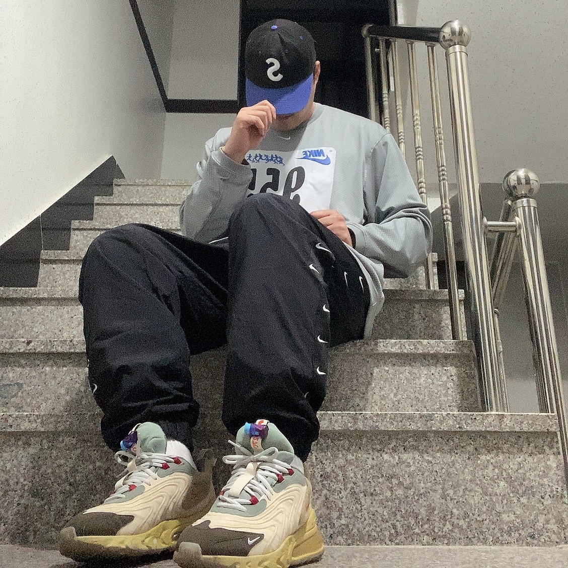 Nike x Cactus Plant Flea Market L/S Jersey Grey - US/EU, Nike x Travis Scott Air Max 270 React Cactus Trails 착용 스타일