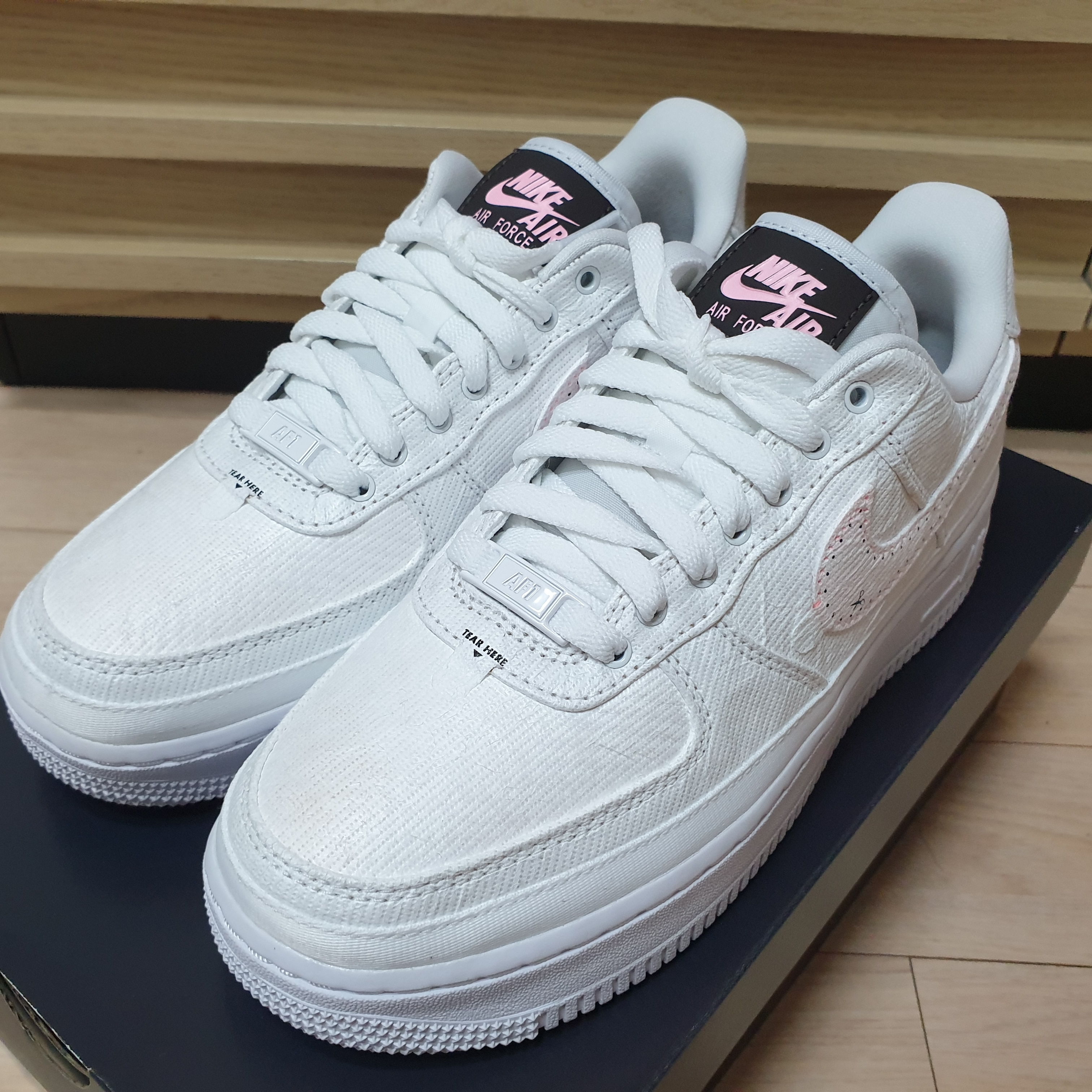 (W) Nike Air Force 1 '07 PRM Tear Away Fauna Brown 착용 스타일 - 2