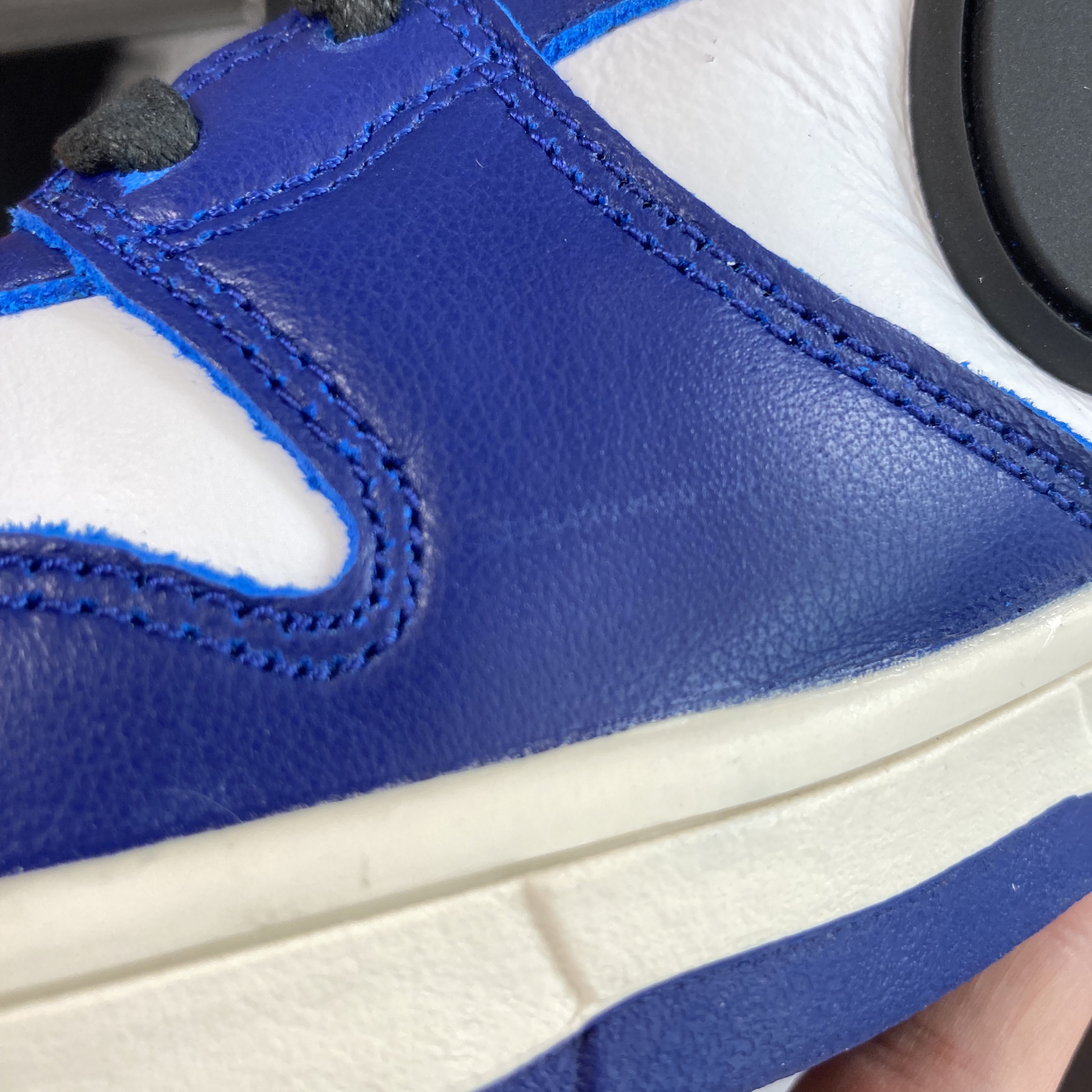 Nike x Ambush Dunk High Deep Royal Blue 착용 스타일 - 5