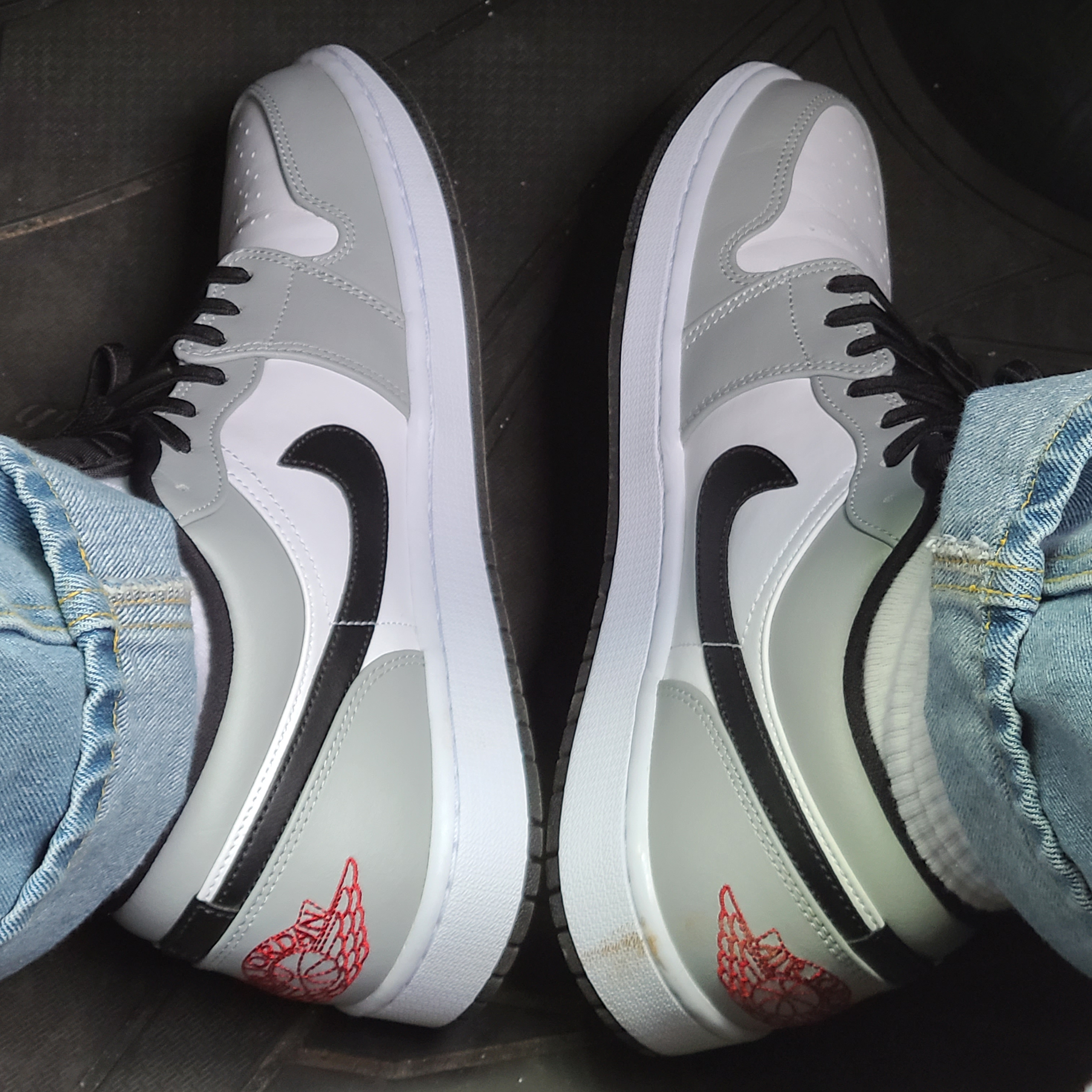 Jordan 1 Low Light Smoke Grey 착용 스타일