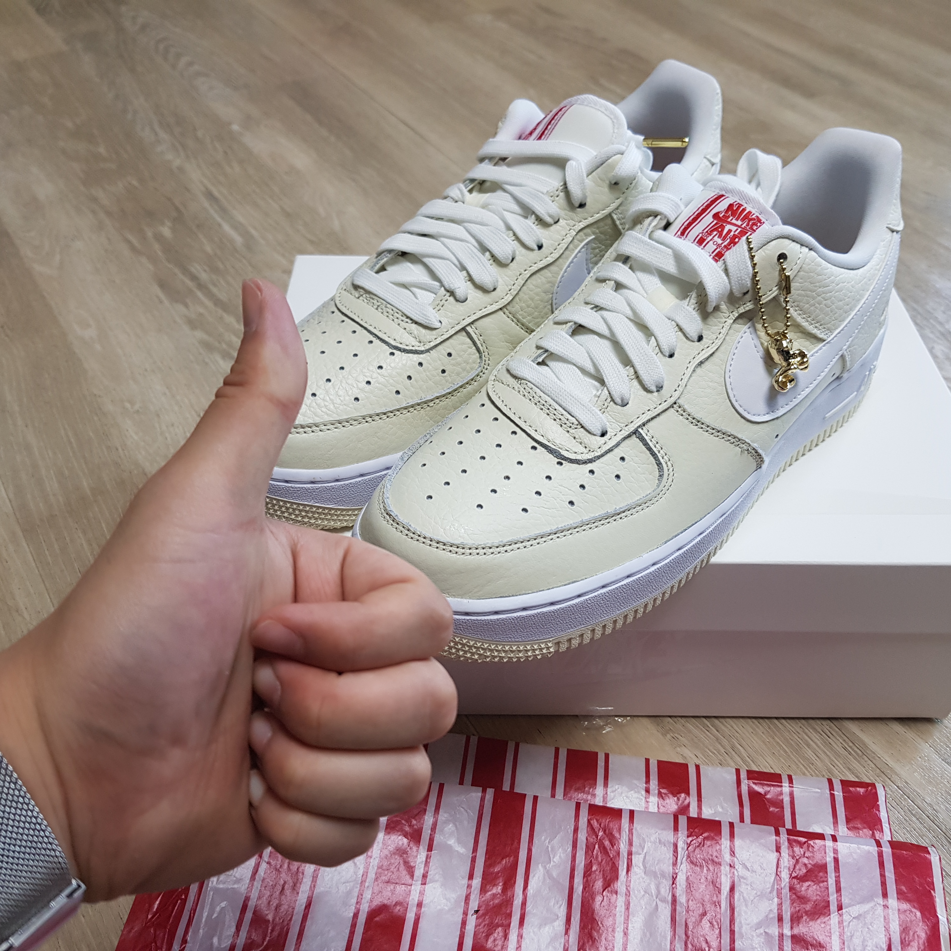 Nike Air Force 1 '07 PRM Popcorn 착용 스타일 - 1