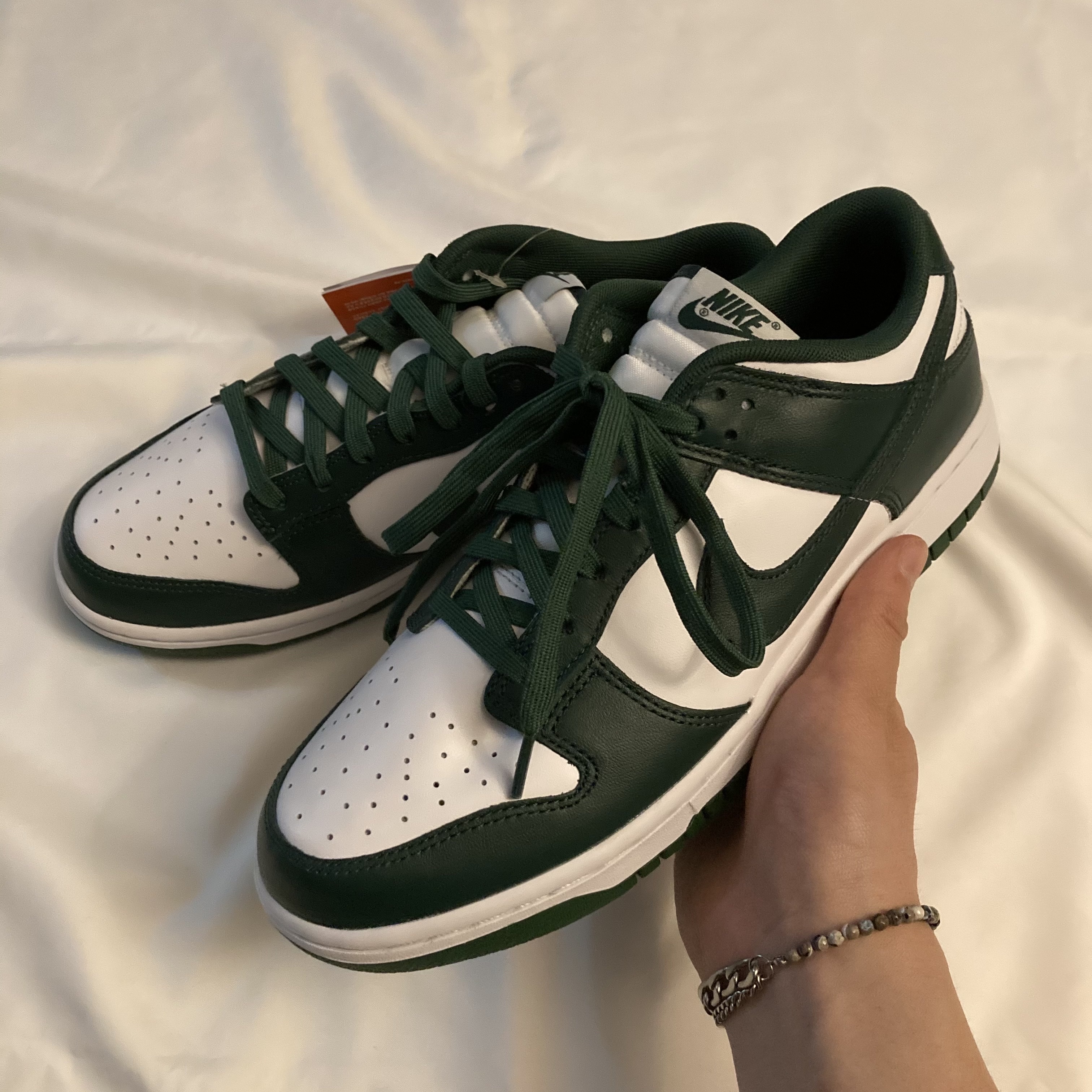 Nike Dunk Low Retro Varsity Green 착용 스타일 - 2