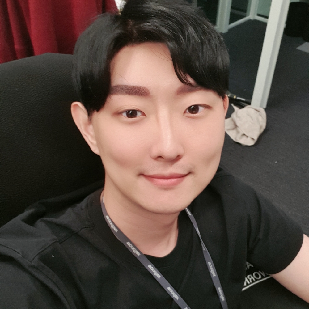 KREAM 프로필 이미지