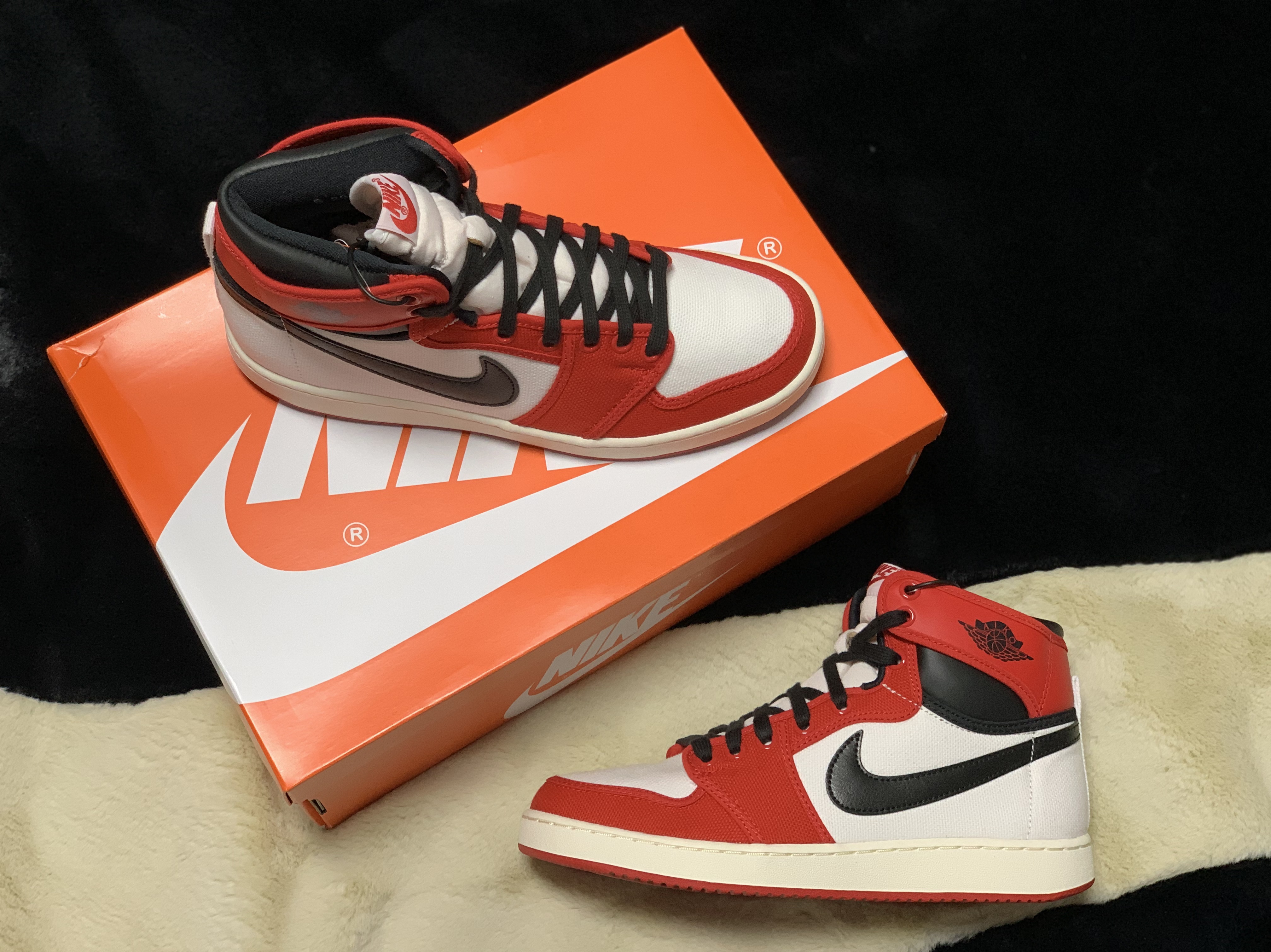 Jordan 1 KO Chicago 2021 착용 스타일 - 1